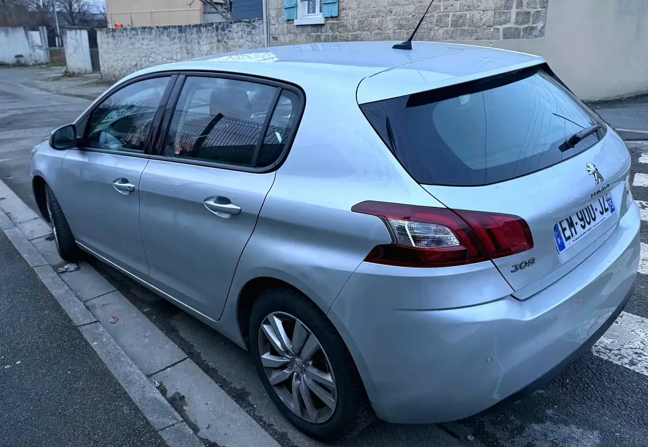 Peugeot 308 1.2  110ch S\u0026S BVM5 Access Business