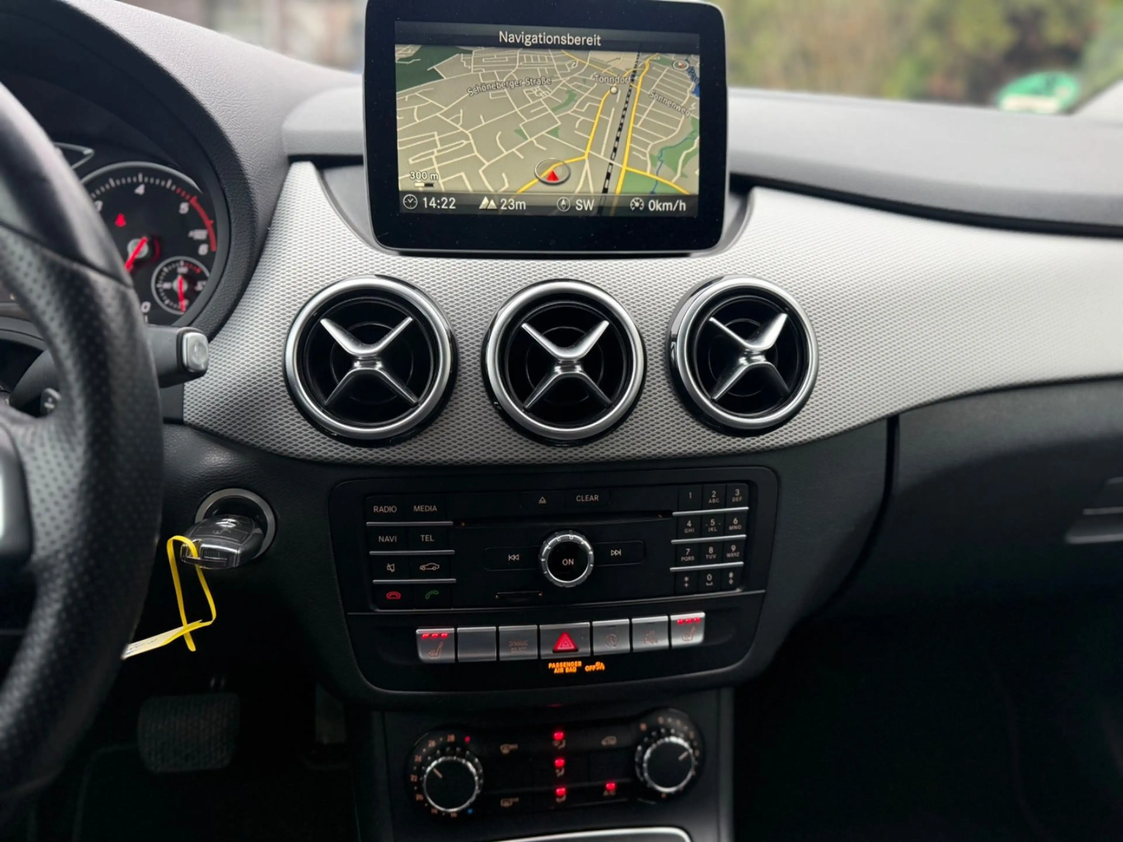 Mercedes-Benz B 220 CDI Memory-Paket LED Totwinkel — photo 10