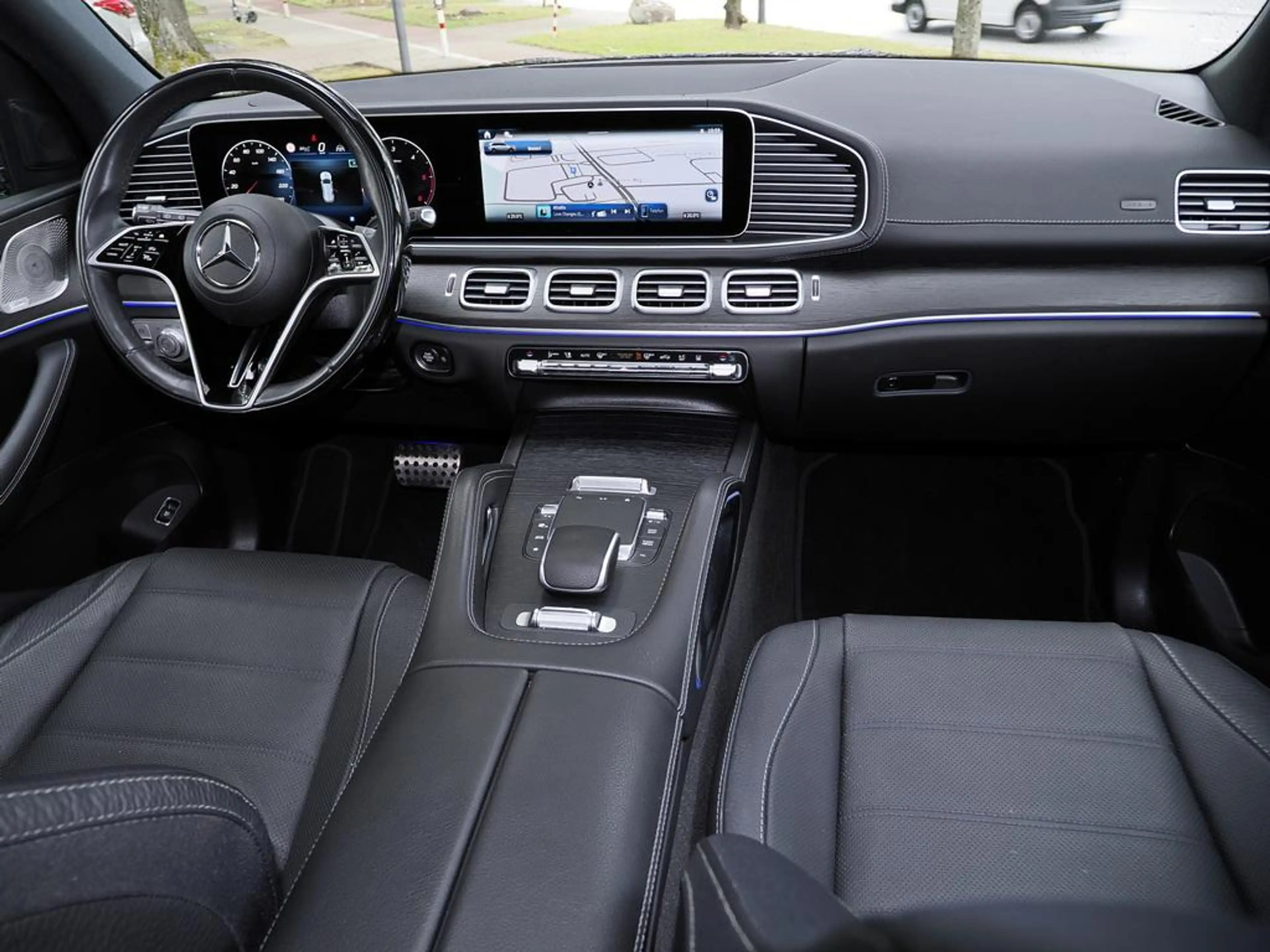 Mercedes-Benz GLS 450 d 4M AMG  7SITZE STANDHZ AHK 360° KAMERA — photo 14