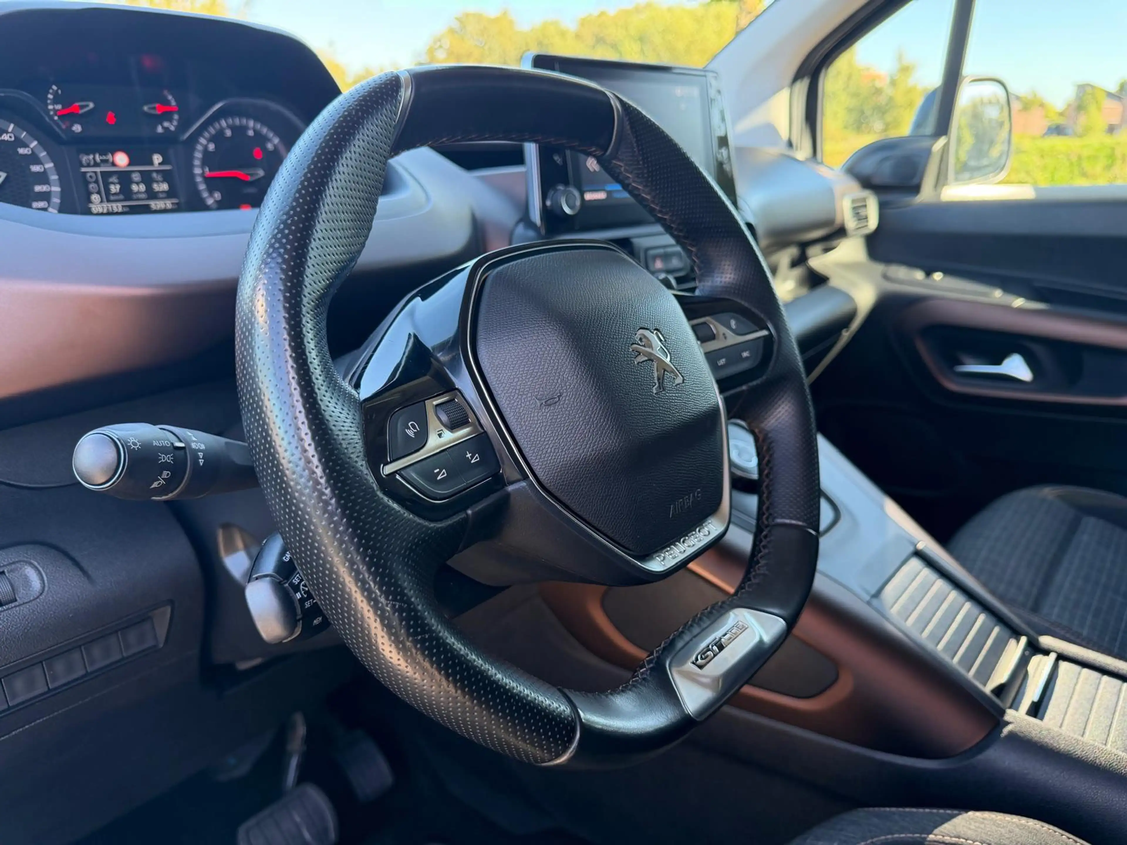 Peugeot Rifter 1.2 Puretech GT-Line | Automaat | — photo 11