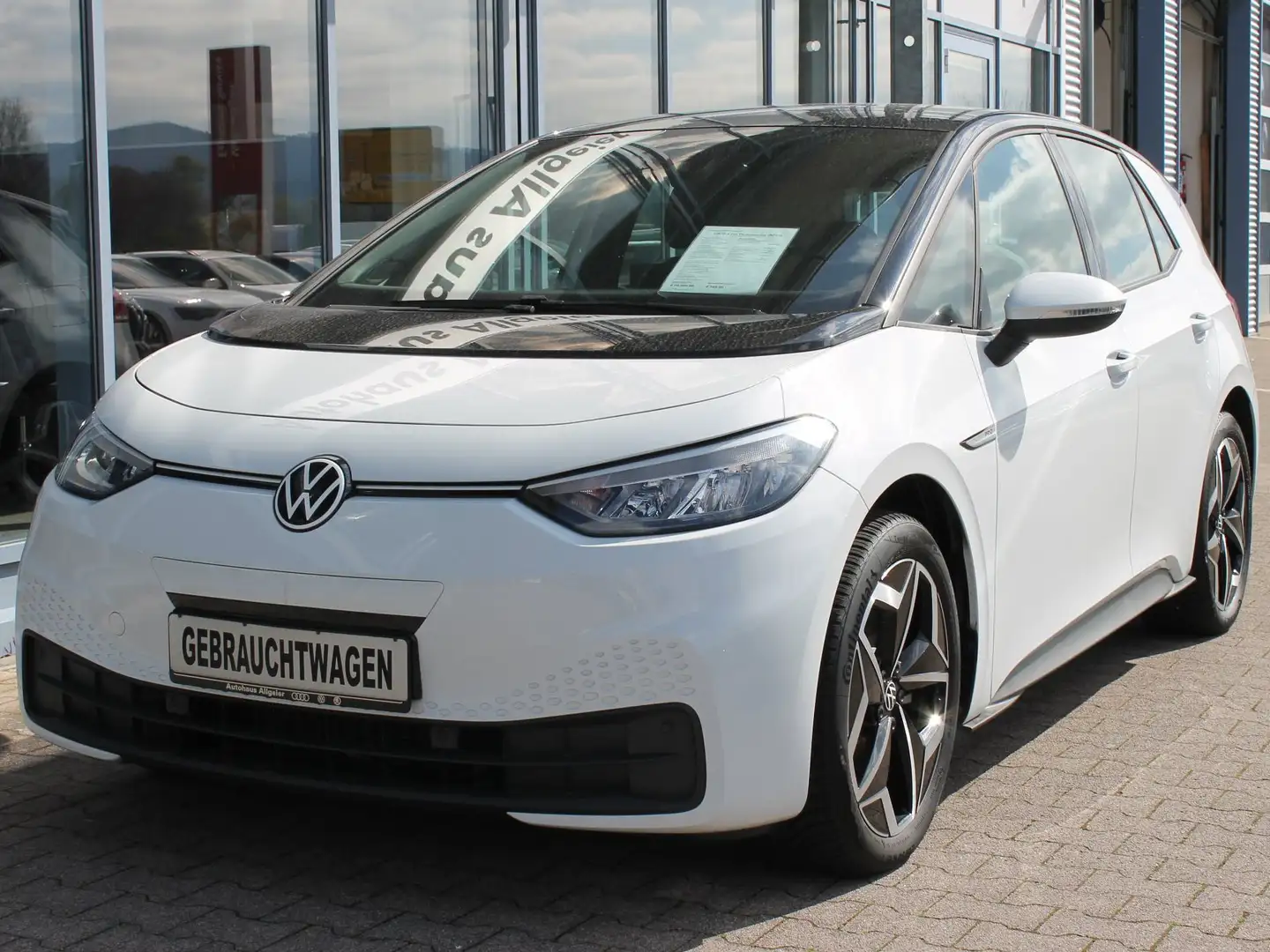 Volkswagen ID.3 Pro Performance 150 kW *ACC/LED/Navi/LaneAssist* Weiß - 1