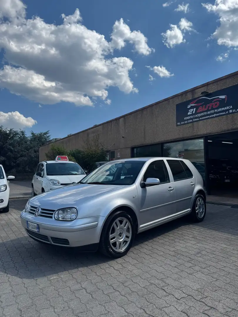Volkswagen Golf 1.6 16V cat 5 porte Highline Argento - 1