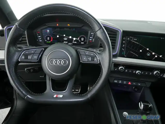 Audi A1 view 11