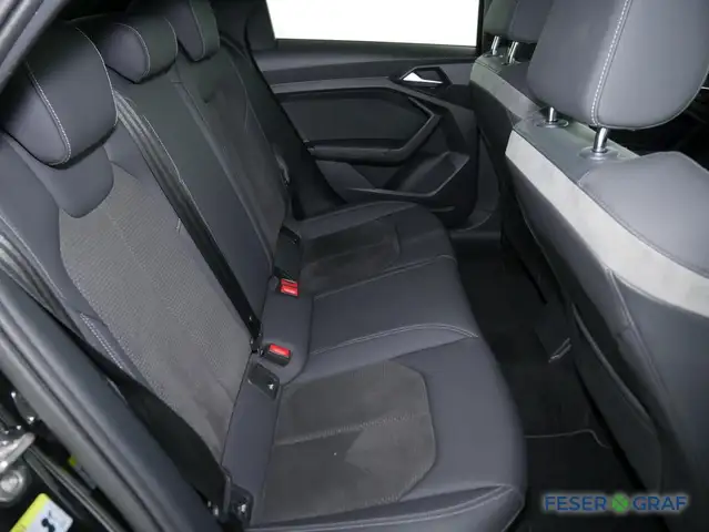 Audi A1 view 7