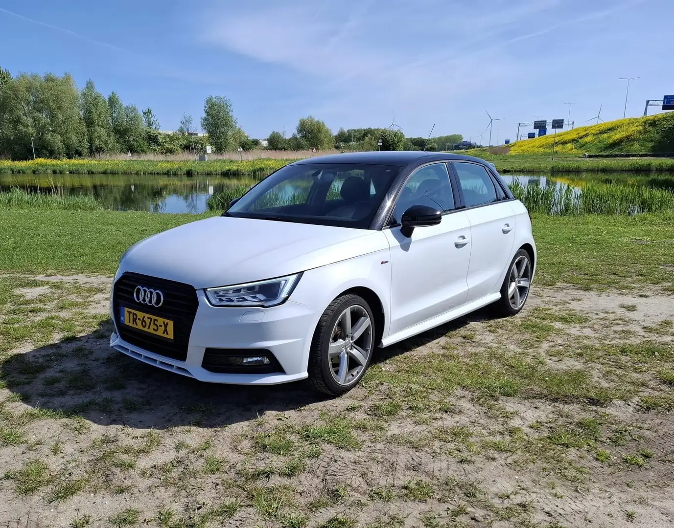 Audi A1 A1 1.0 TFSI Sp. Pro L S Wit - 2