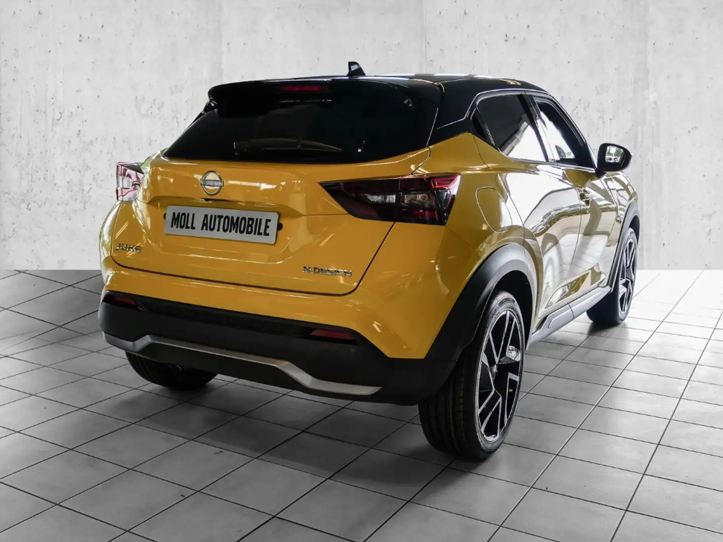 Nissan Juke N-Design 1.0 DIG-T 6MT 114PS Technologie-Paket ''n Żółty - 2