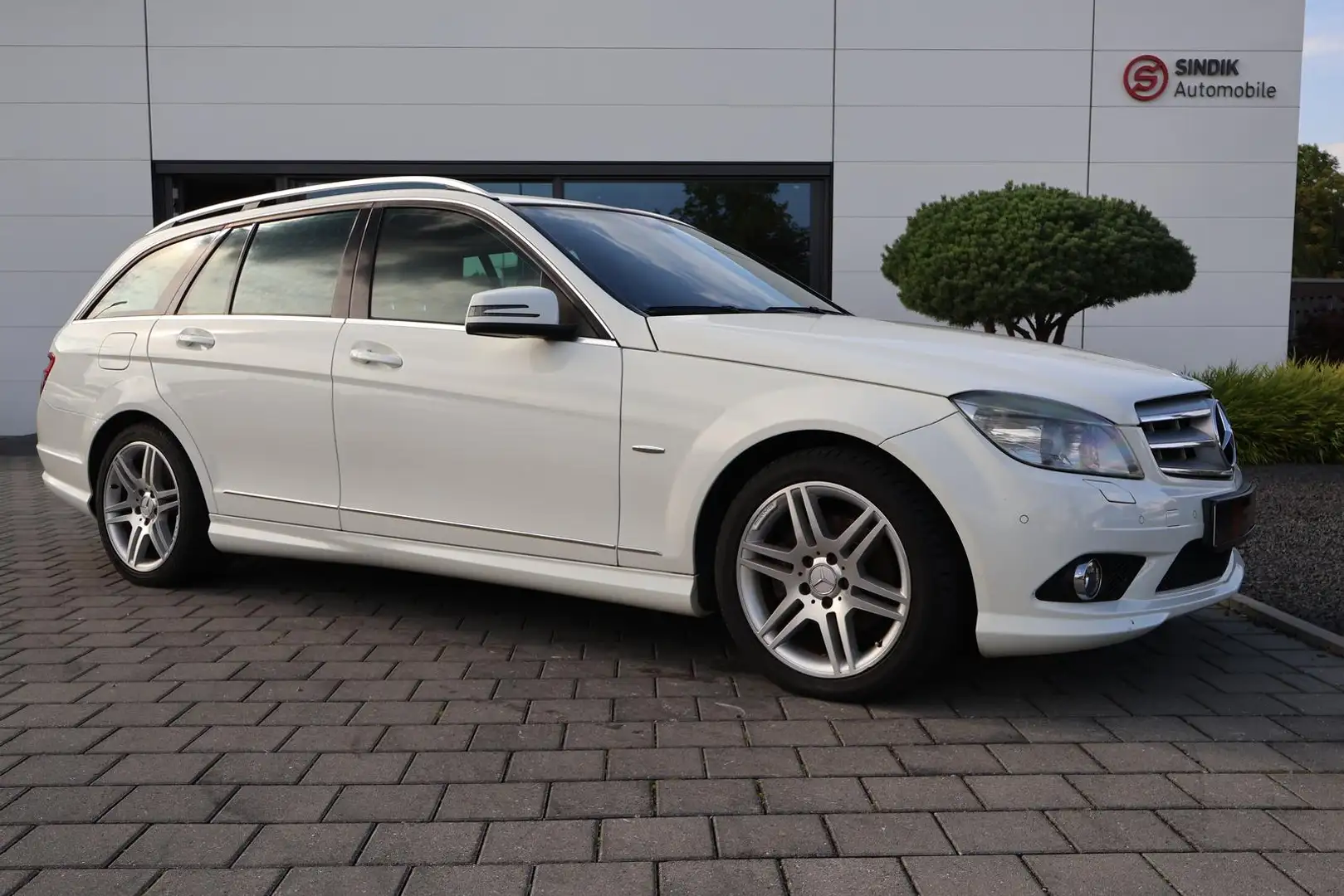 Mercedes-Benz C 220 CDI T AMG-Avantgarde-Xenon-Navi-PTS Weiß - 2