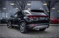 Hyundai TUCSON 1.6 T-GDI PHEV Premium 4WD ** Trekhaak ** NL auto Schwarz - thumbnail 3