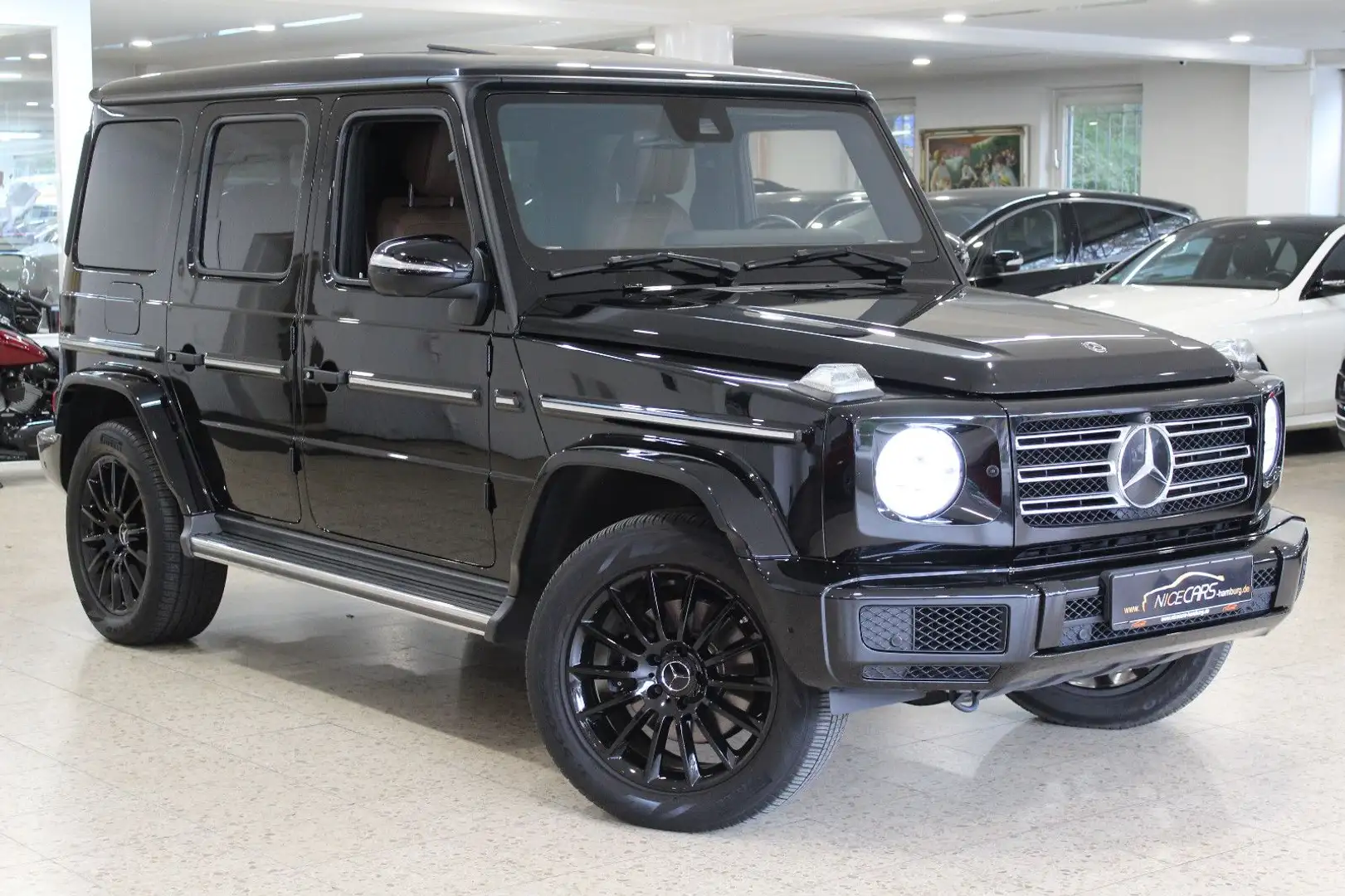 Mercedes-Benz G 350 D"AMG-LINE"JUNGESTERNE 09.2026"360° Negro - 1