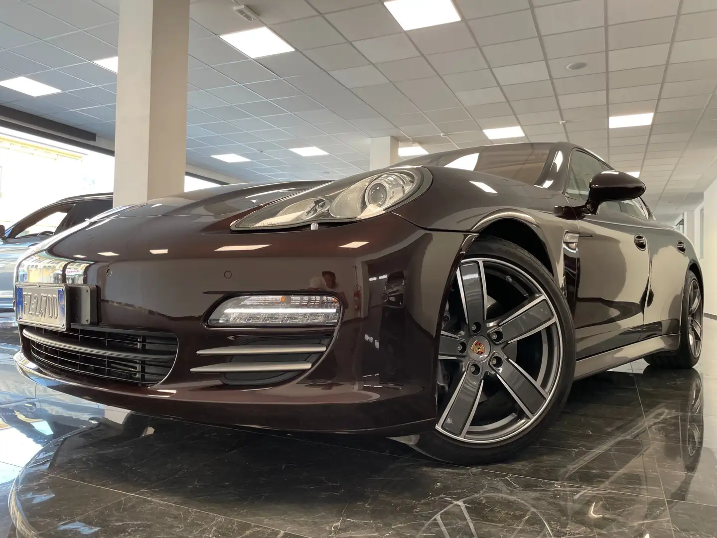 Porsche Panamera 3.6 4 P.A.S.M. / TETTO / NAVI / PELLE Maro - 1
