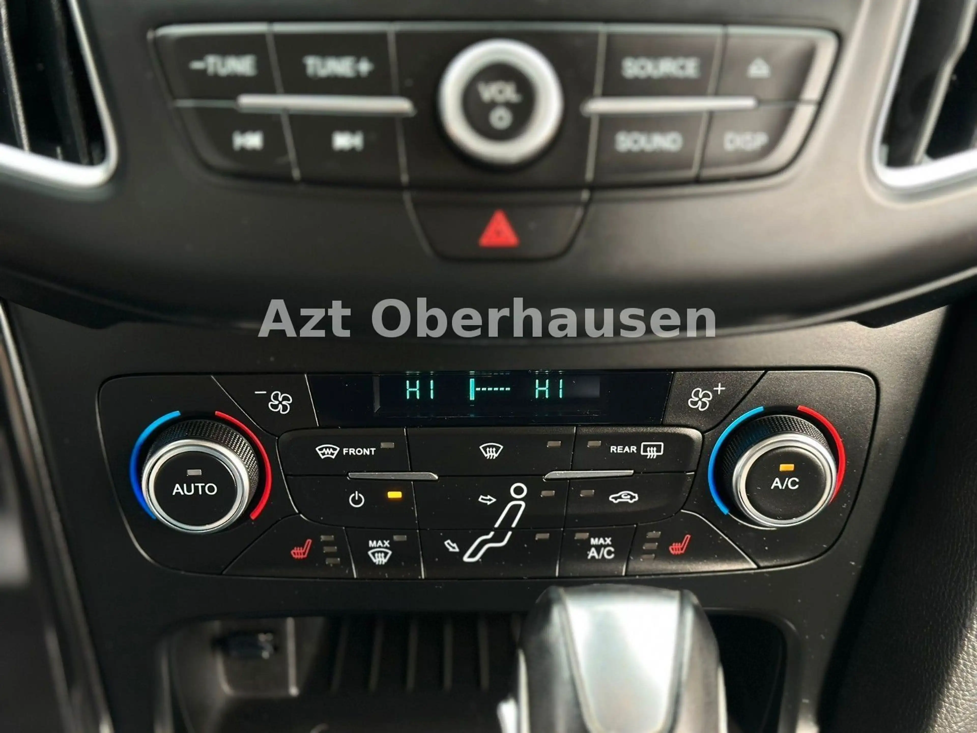 Ford Focus Turnier Titanium*AUTOMATIK*ZAHNRIEMEN NEU* — photo 18
