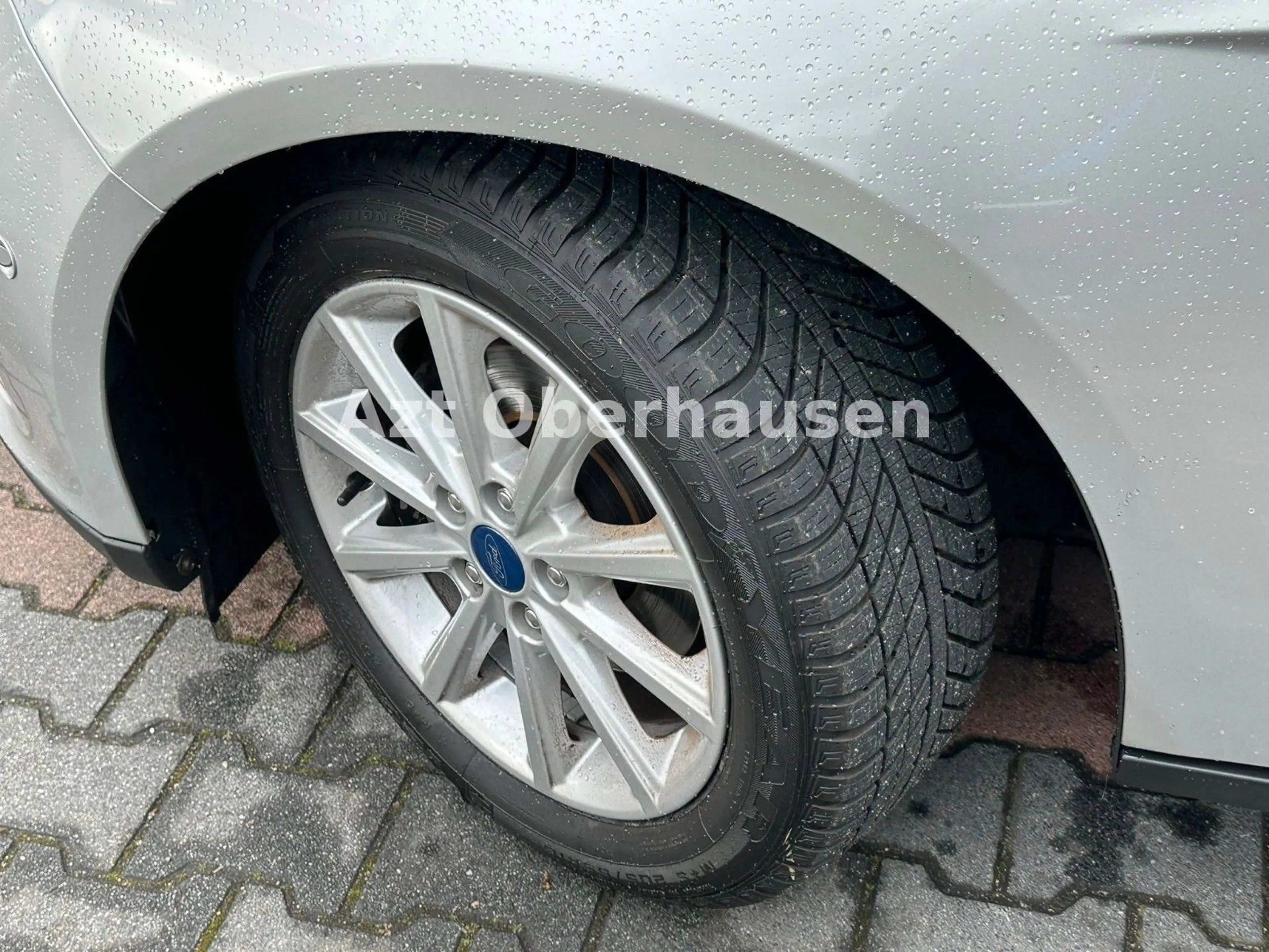 Ford Focus Turnier Titanium*AUTOMATIK*ZAHNRIEMEN NEU* — photo 23