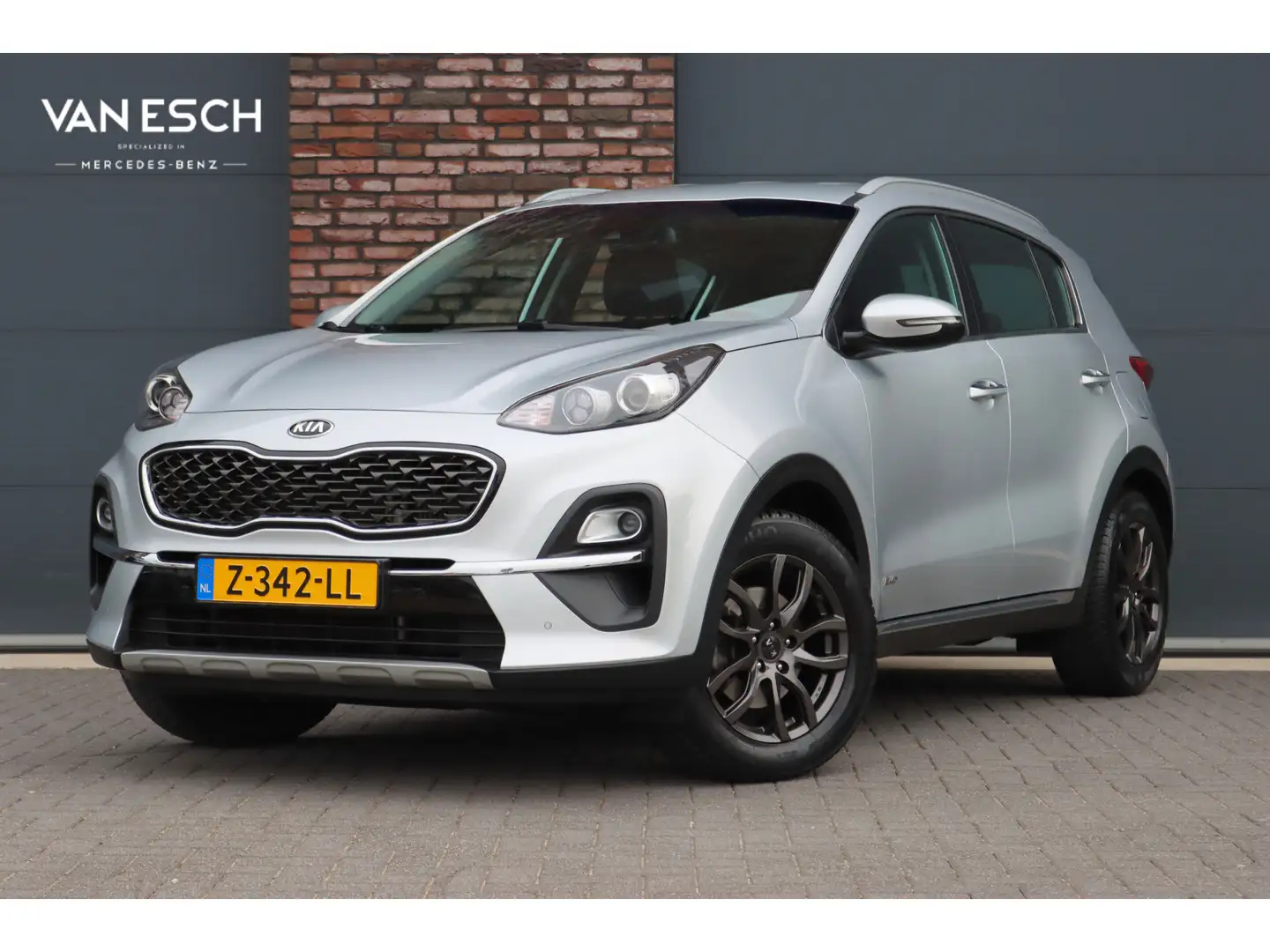 Kia Sportage 1.6 CRDi AWD Plus Line | Spoorassistent | Verwarmd Argent - 1
