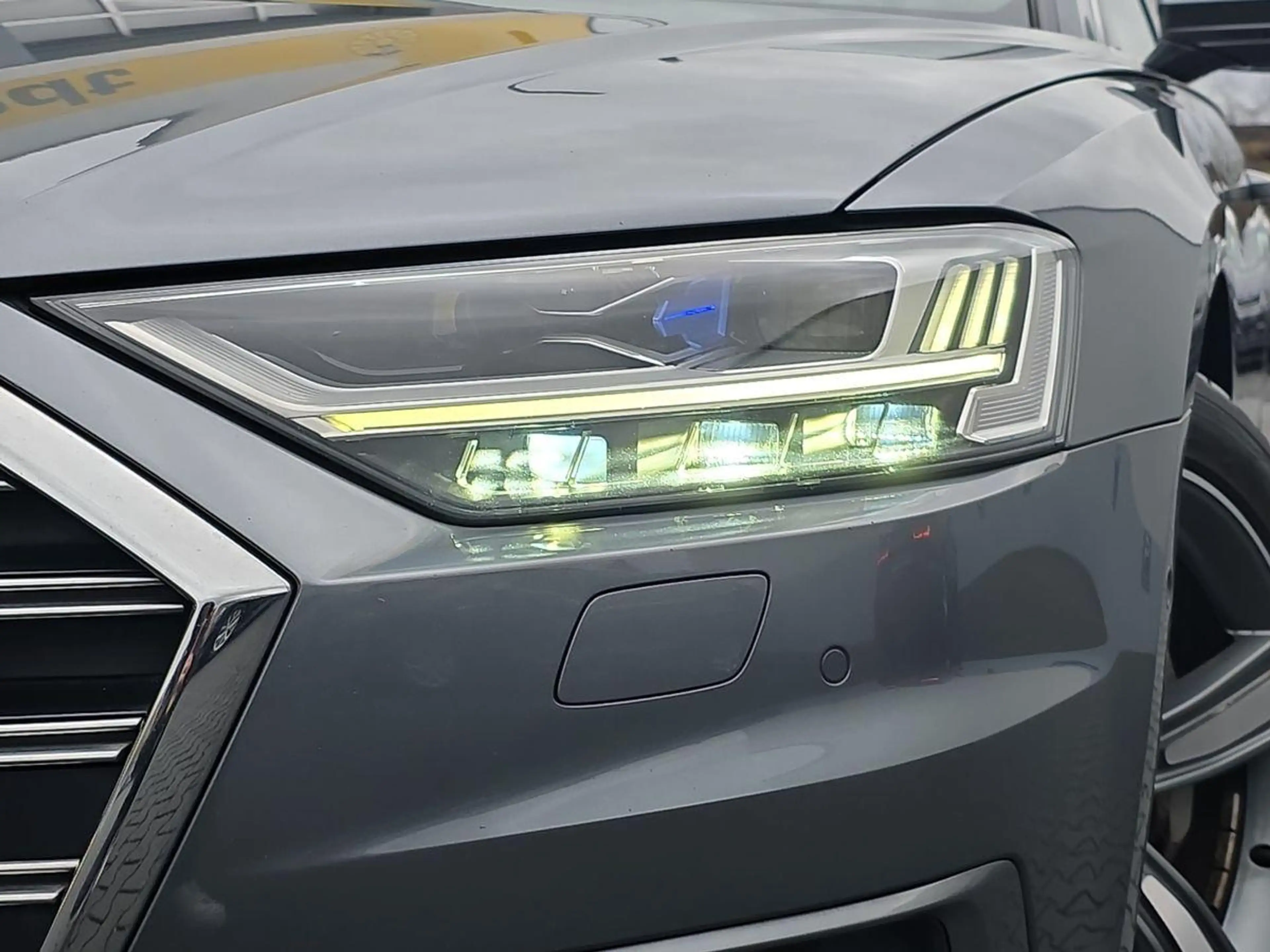 Audi A8 L 50 TDI qua STNDHZ LASER 4xSITZBLF/MASSAGE SOUND — photo 5