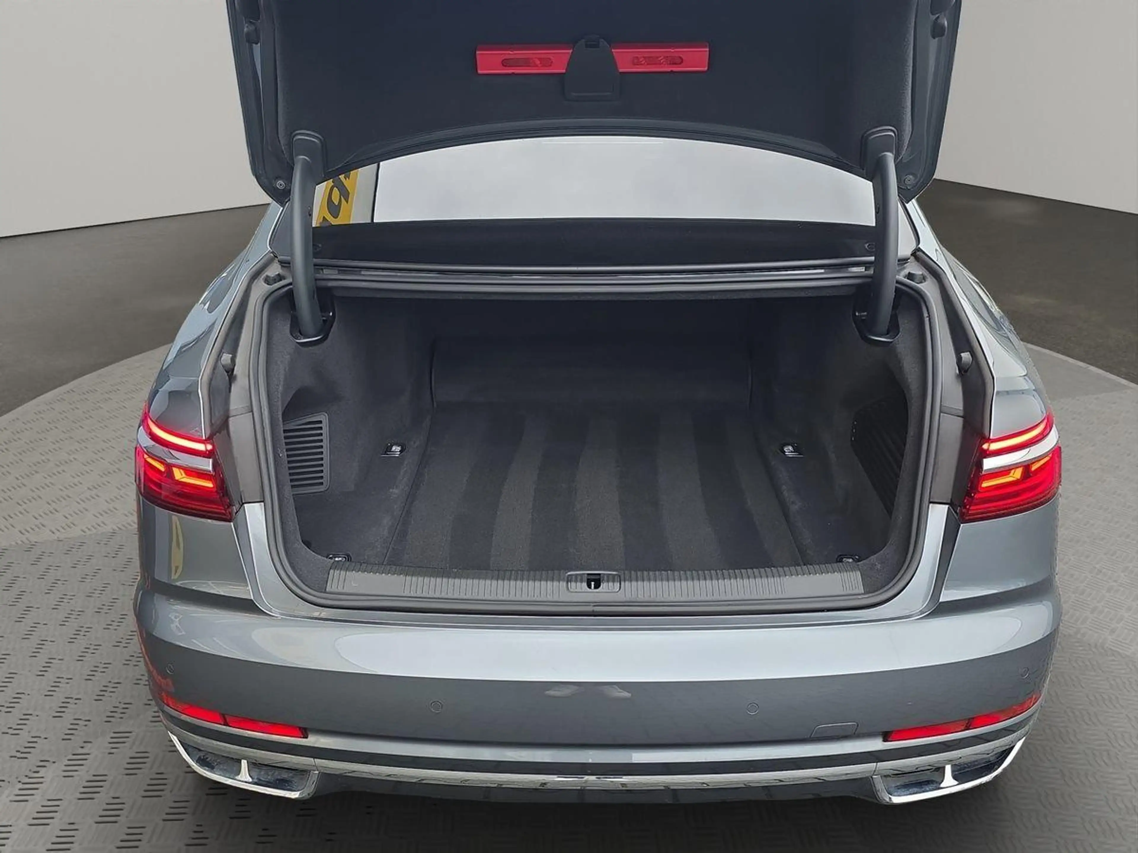 Audi A8 L 50 TDI qua STNDHZ LASER 4xSITZBLF/MASSAGE SOUND — photo 6