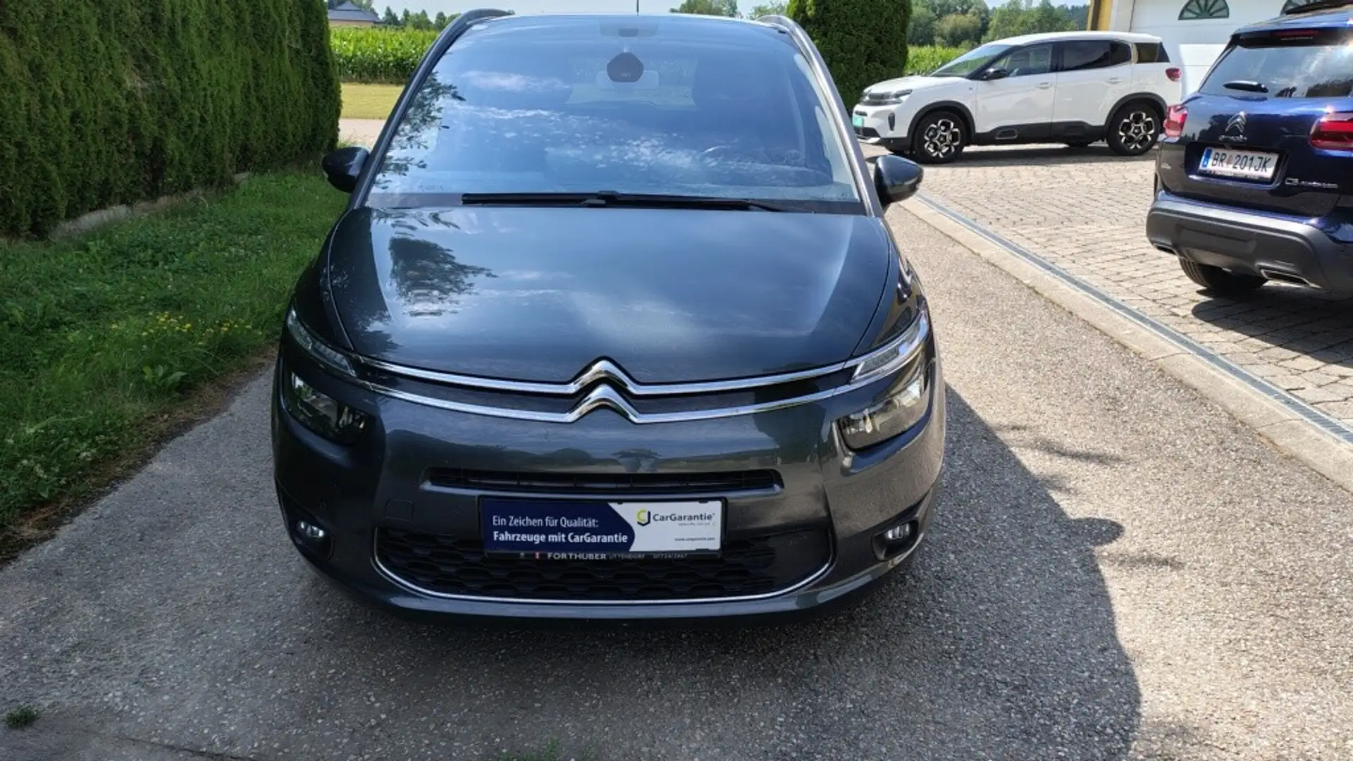 Citroen Grand C4 Picasso BlueHDi 120 S&S EAT6 Intensive Grau - 2