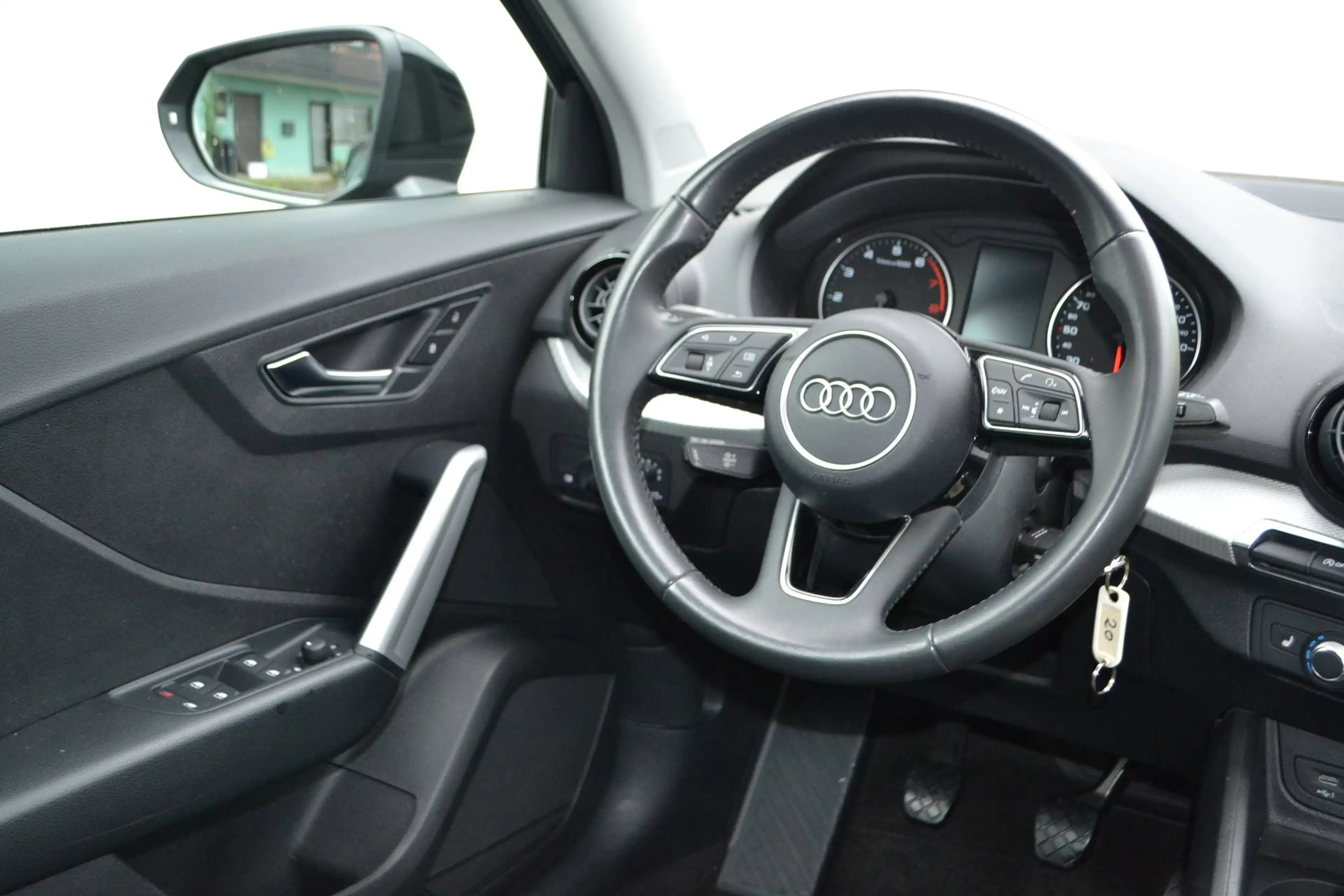 Audi Q2 Q2 1.0 TFSI *6Gang*NAVI*ALU* — photo 6