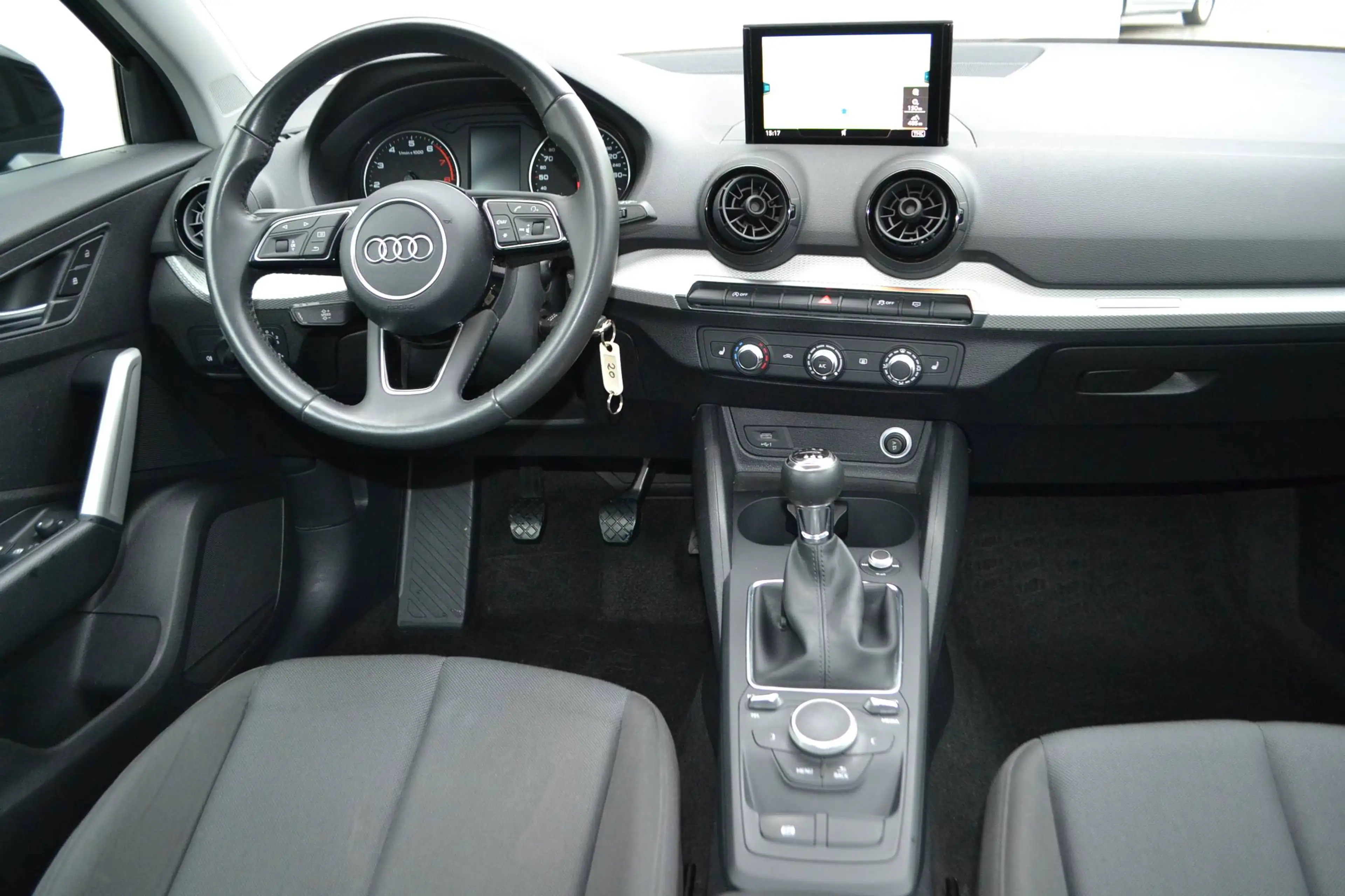 Audi Q2 Q2 1.0 TFSI *6Gang*NAVI*ALU* — photo 7