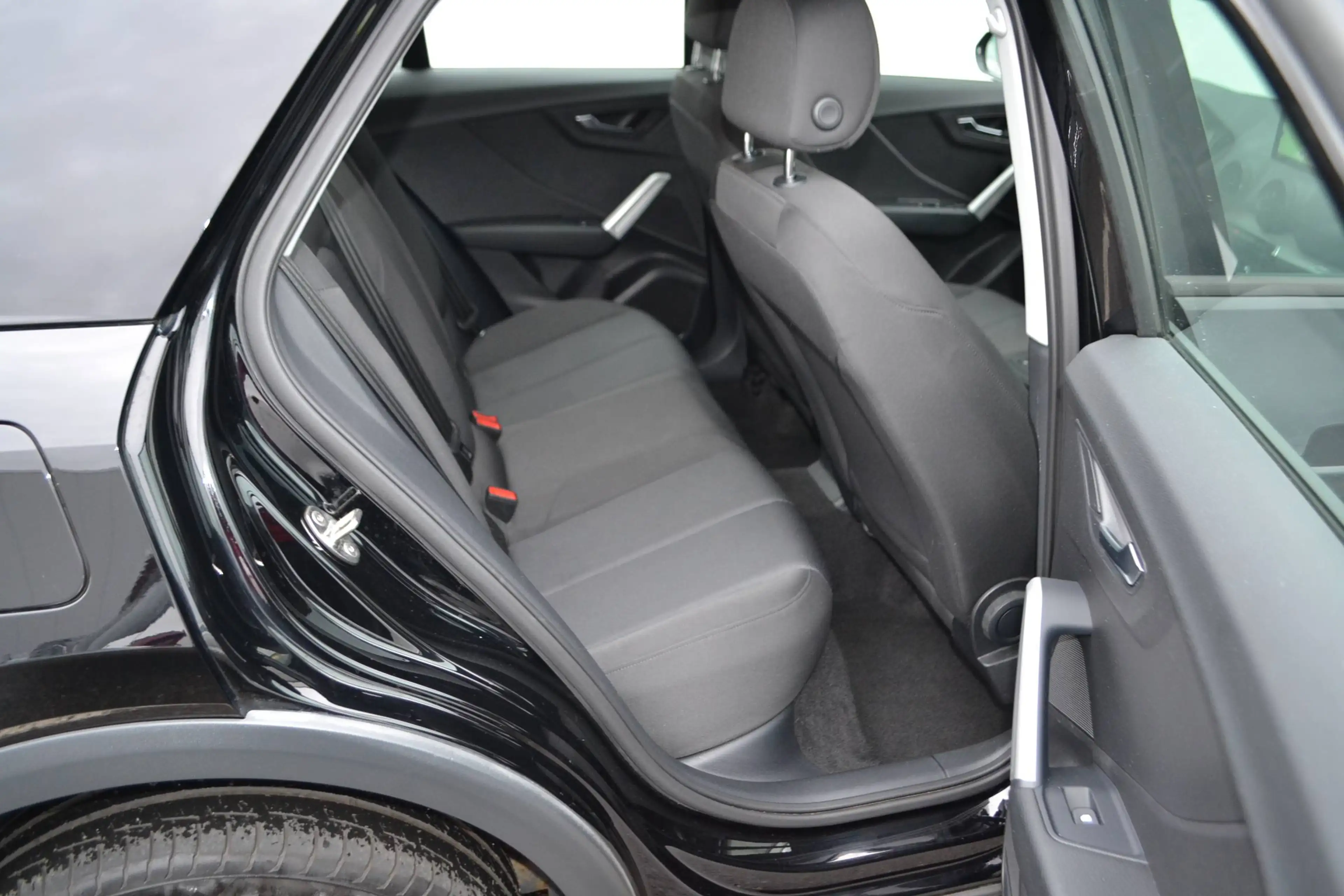 Audi Q2 Q2 1.0 TFSI *6Gang*NAVI*ALU* — photo 5