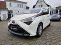 Toyota Aygo X, Kamera,Google,Navi,Android,Allwetterreifen Weiß - thumbnail 1