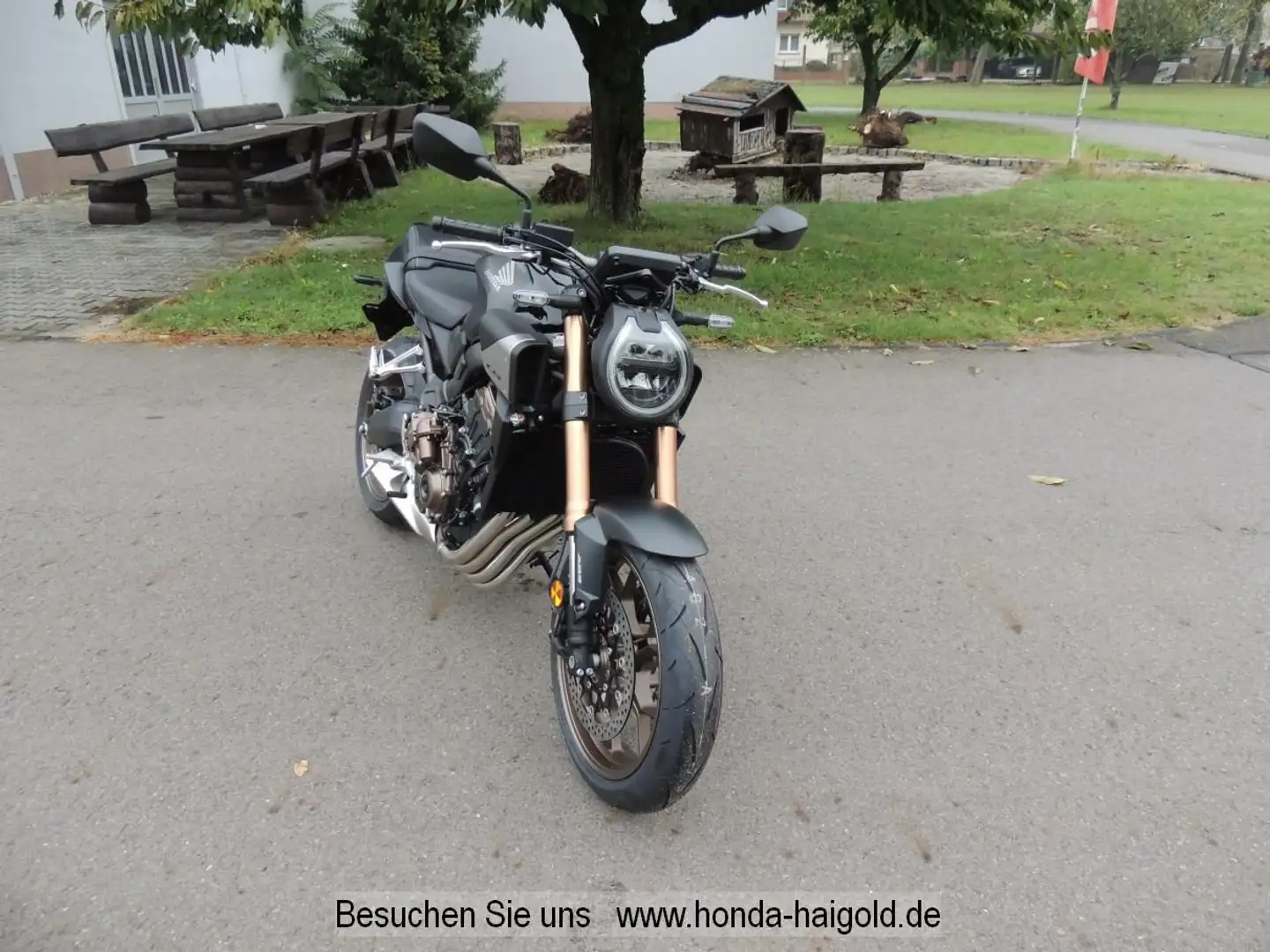 Honda CB 650 R  ABS   E-Clutch   NEU Schwarz - 2