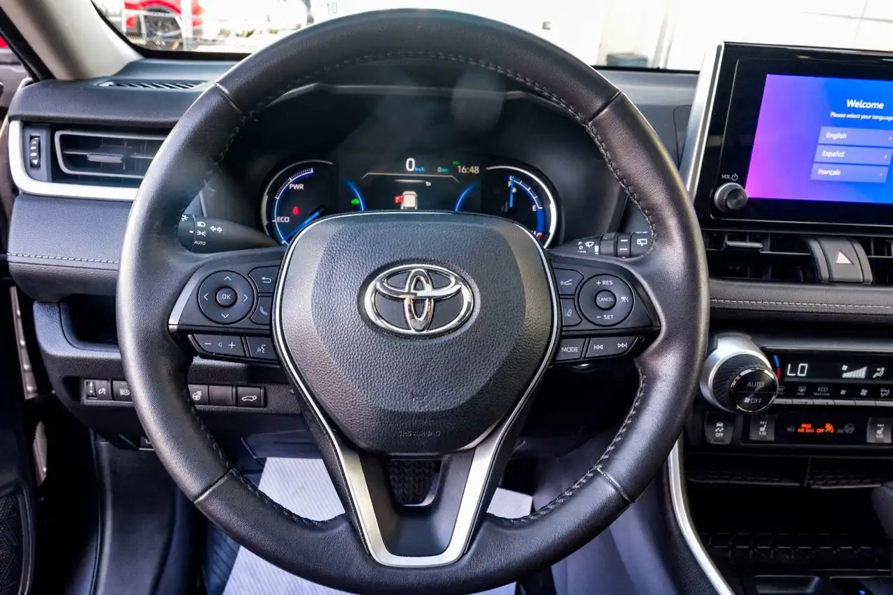 Toyota RAV 4 снимка Toyota RAV 4