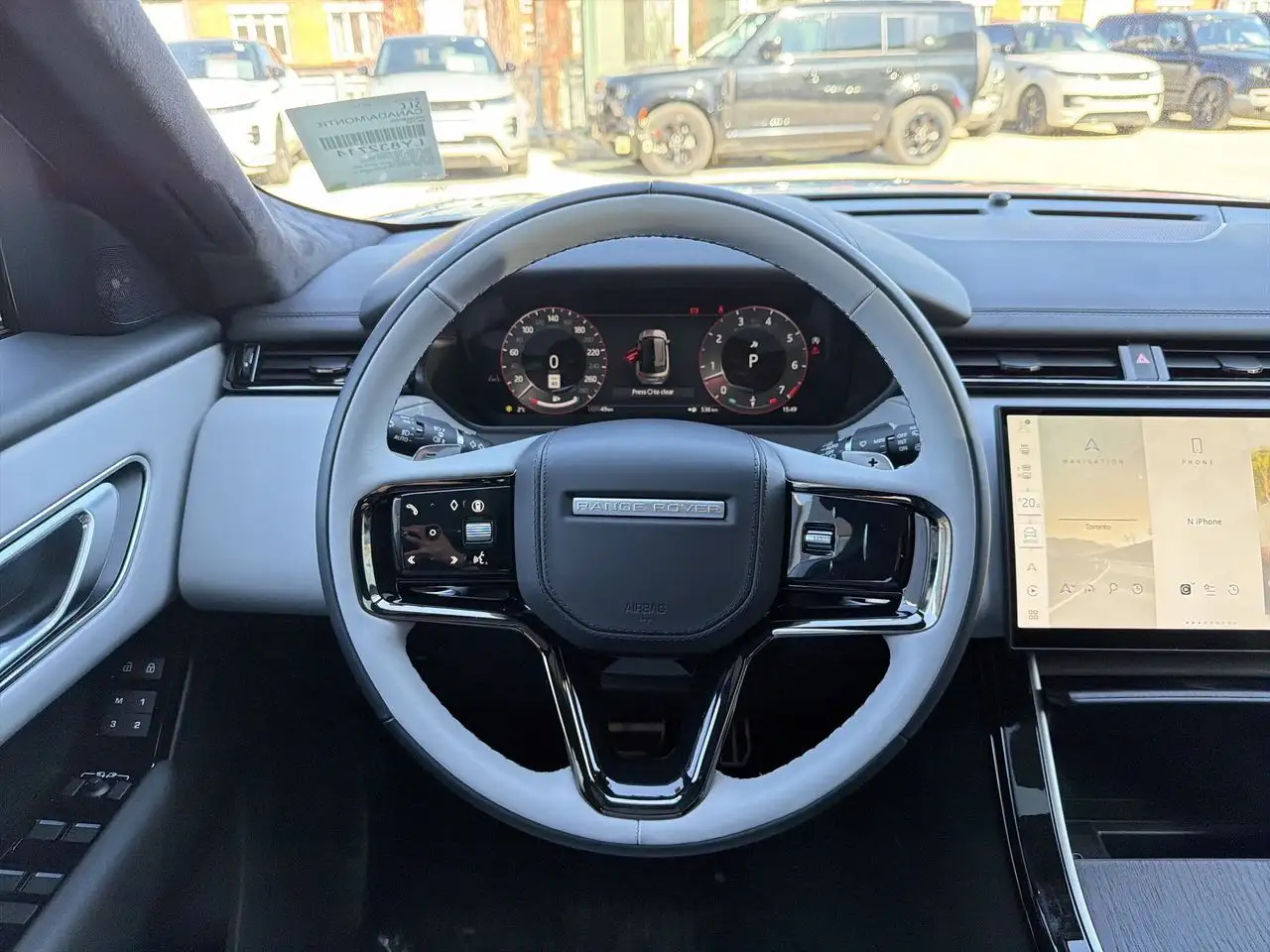 Land Rover Range Rover Velar снимка Land Rover Range Rover Velar