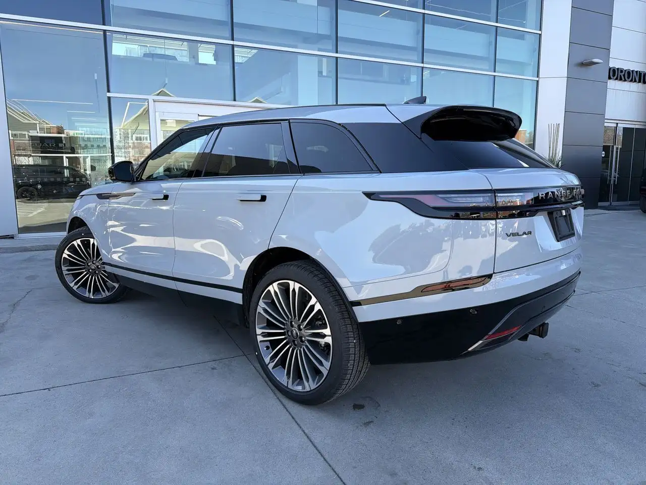 Land Rover Range Rover Velar снимка Land Rover Range Rover Velar