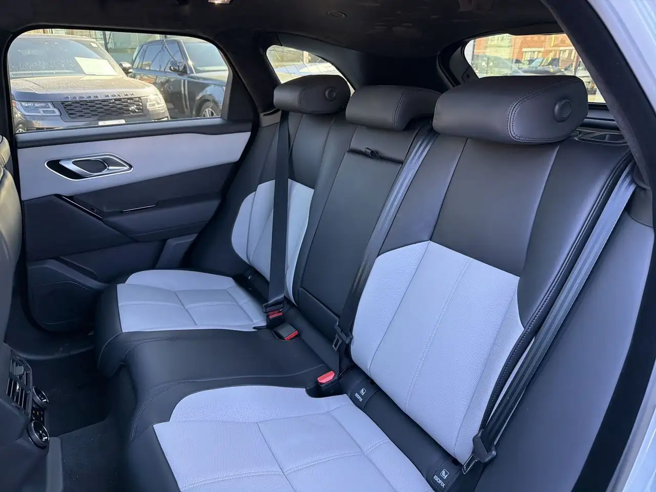 Land Rover Range Rover Velar снимка Land Rover Range Rover Velar
