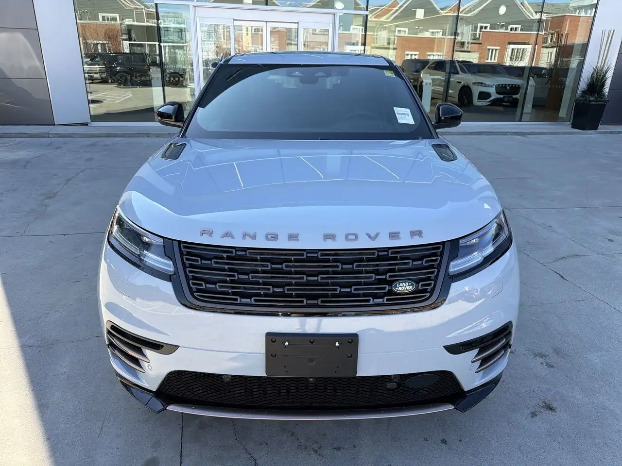 Land Rover Range Rover Velar снимка Land Rover Range Rover Velar