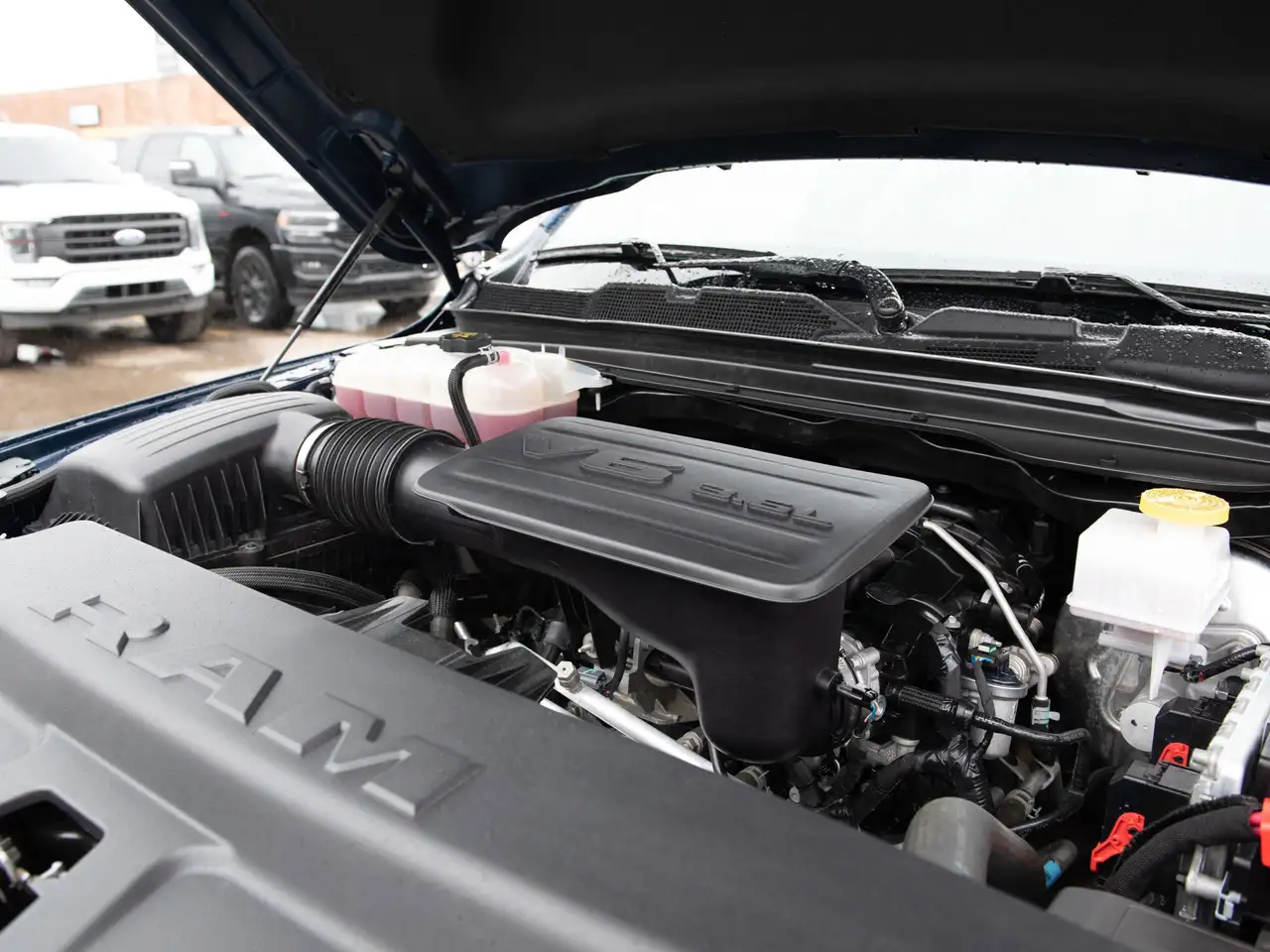 RAM 1500 снимка RAM 1500