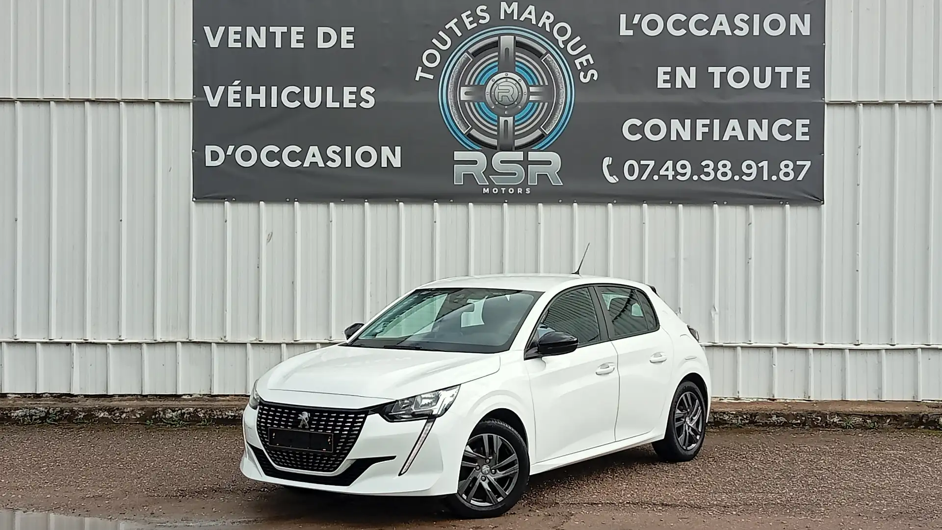 Peugeot 208 PureTech 75 S\u0026amp;S BVM5 Active Pack Blanc - 1