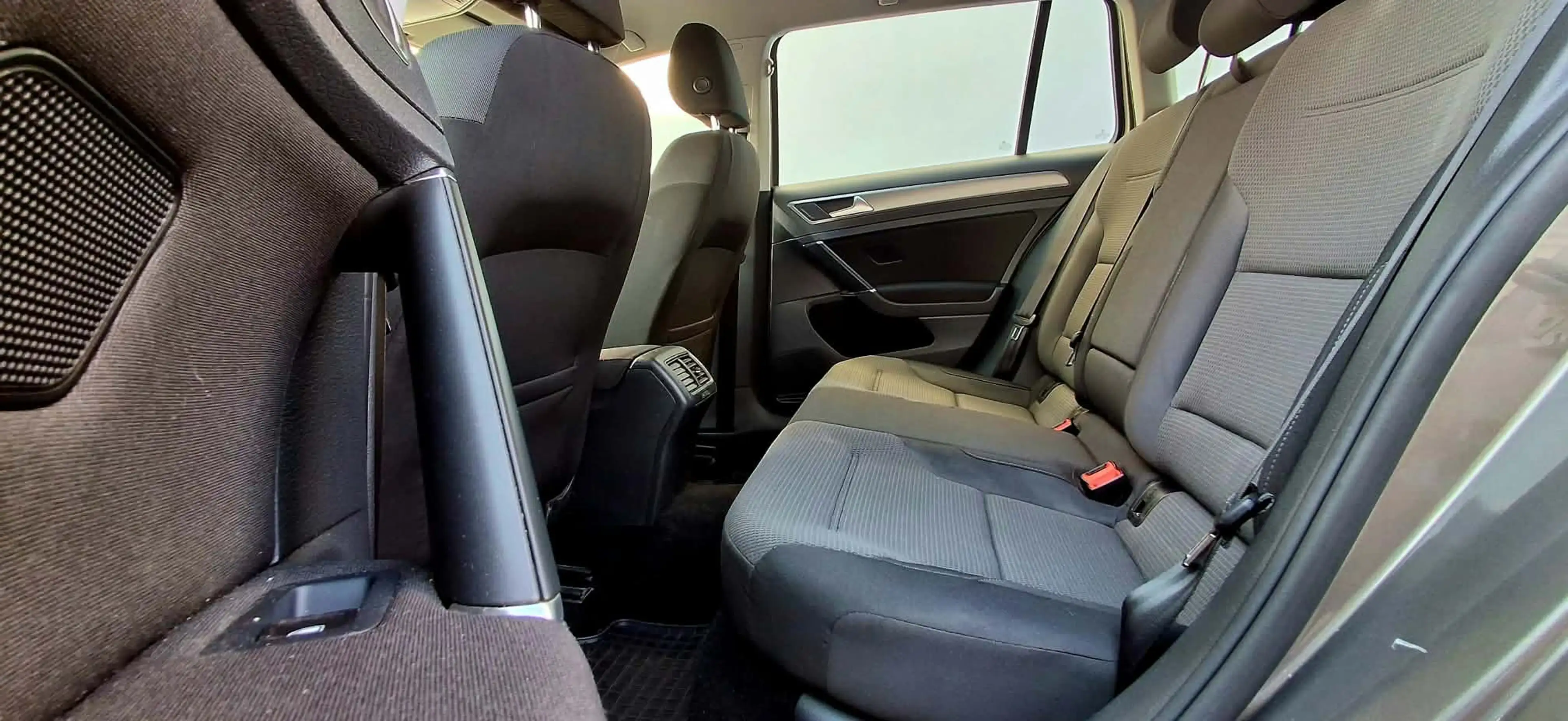 Volkswagen Golf Variant Variant Rabbit BMT 1,6 TDI 4Motion Pickerl 9/2027+4 — photo 10