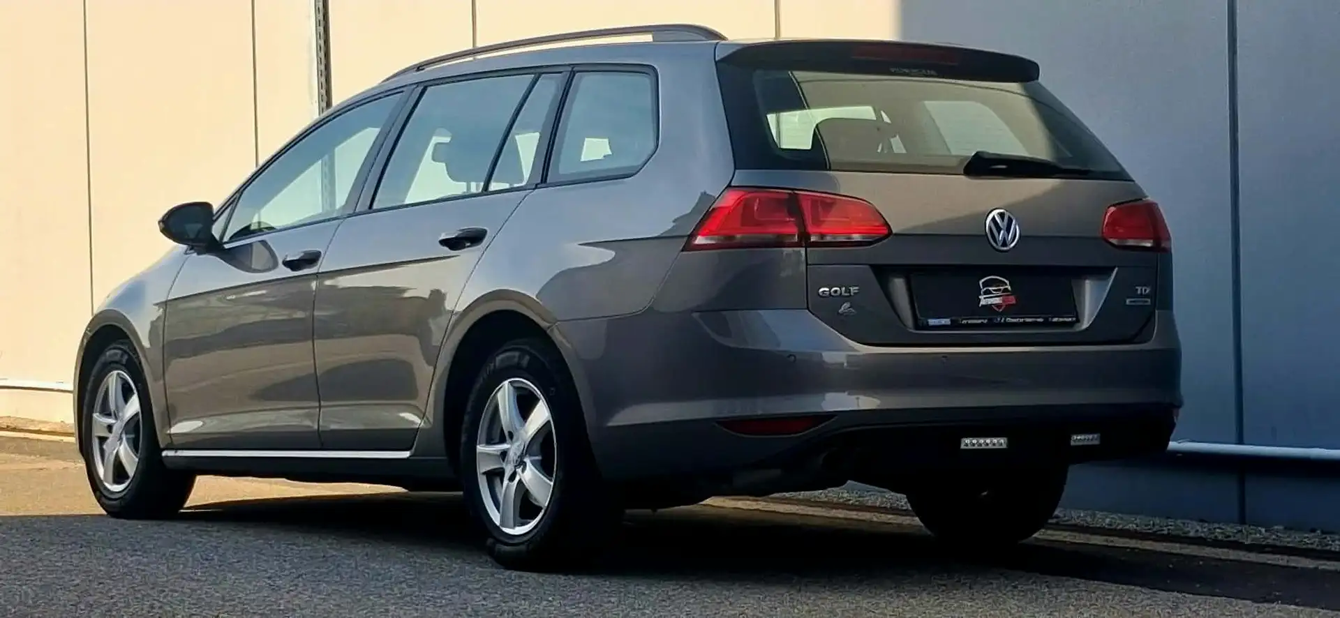 Volkswagen Golf Variant Variant Rabbit BMT 1,6 TDI 4Motion Pickerl 9/2027+4 Grau - 2