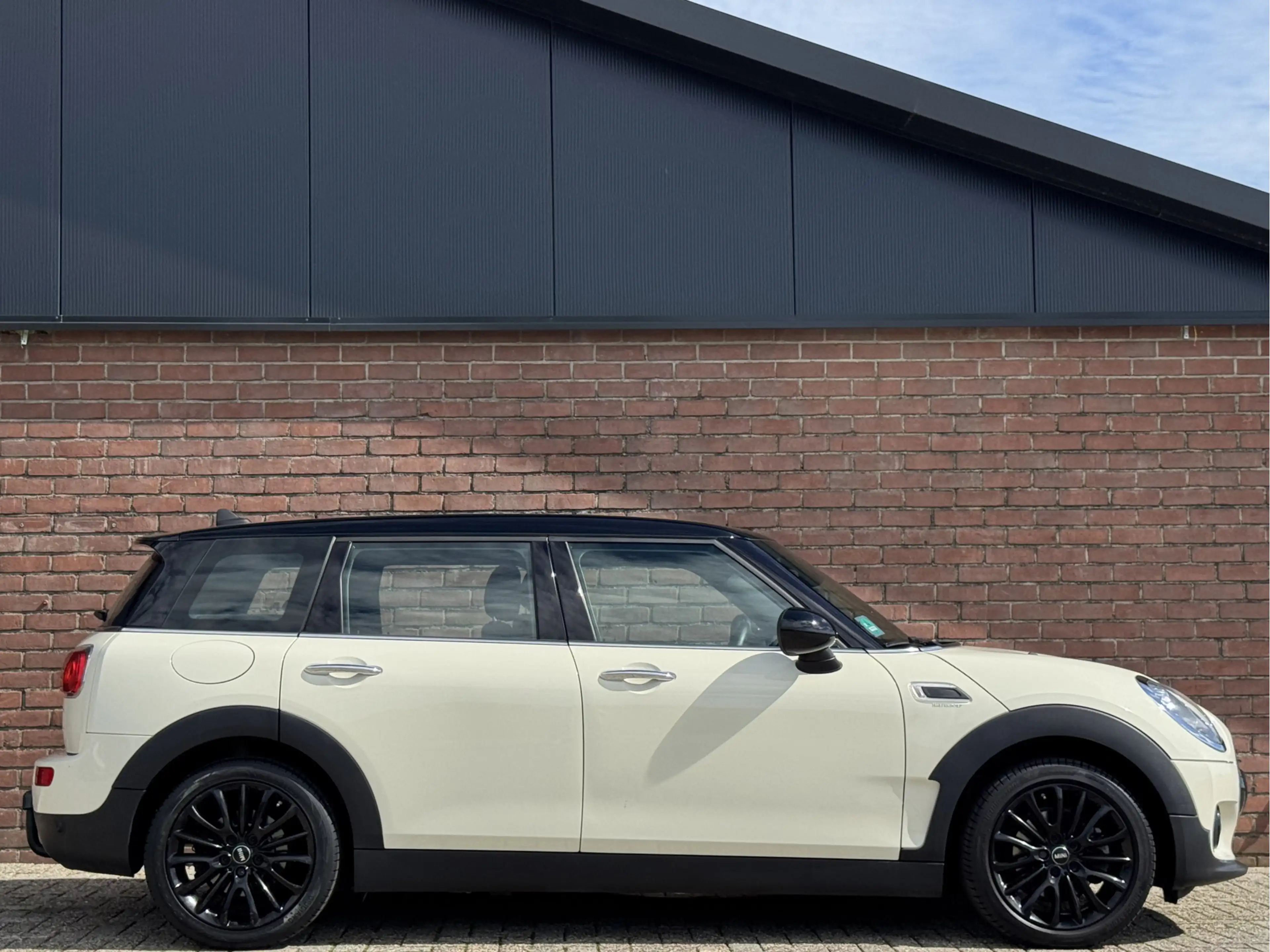 MINI Cooper Clubman 1.5 BUSINESS | NL-AUTO! | TREKHAAK! — photo 7