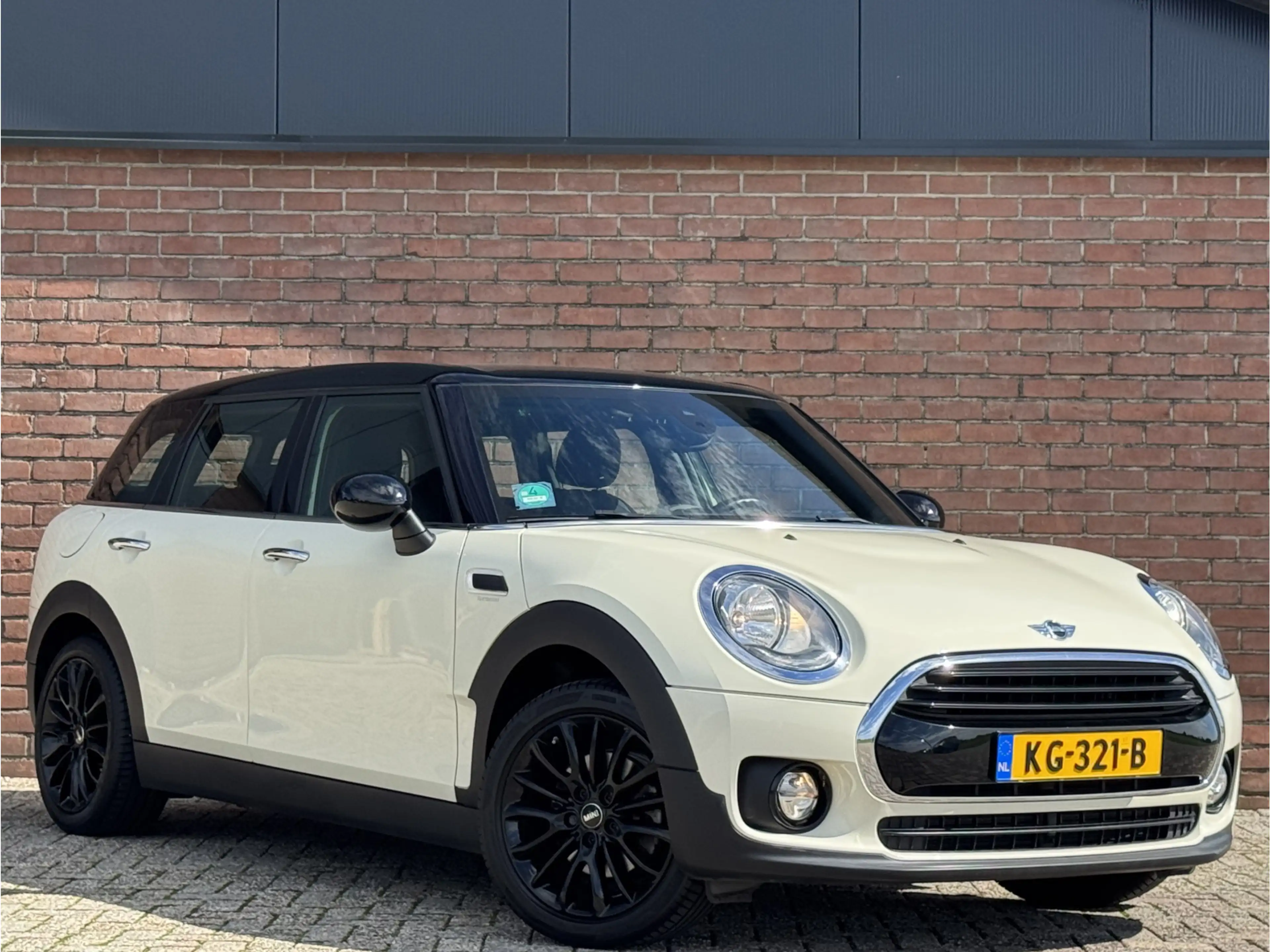 MINI Cooper Clubman 1.5 BUSINESS | NL-AUTO! | TREKHAAK! — photo 4