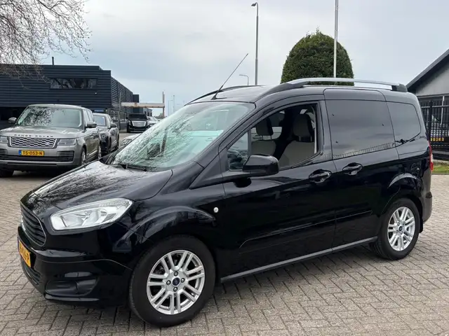 Ford Tourneo Courier view 7