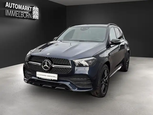 Mercedes-Benz Gle view 3