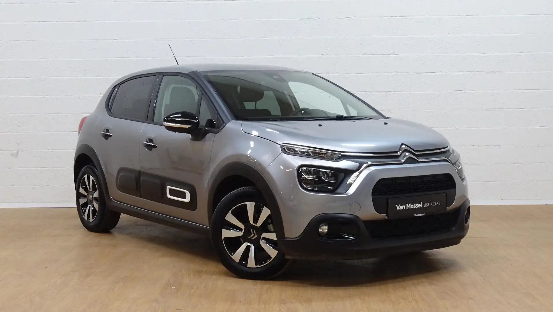 Citroen C3 1.2T Max+gps+camera+parkeerhulp achteraan Gris - 2
