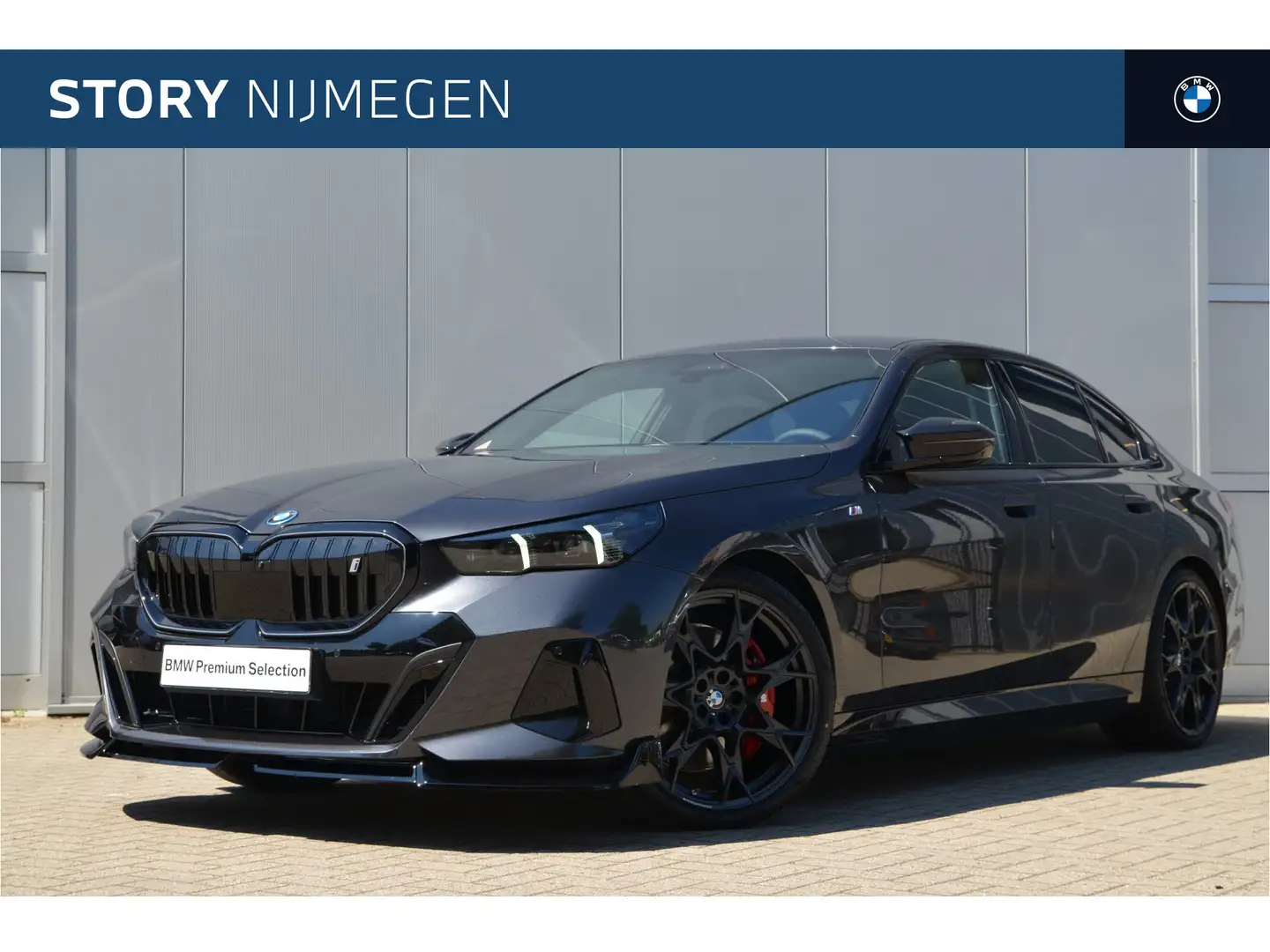 BMW i5 eDrive40 High Executive M Sport / Trekhaak / Stoel Grijs - 1