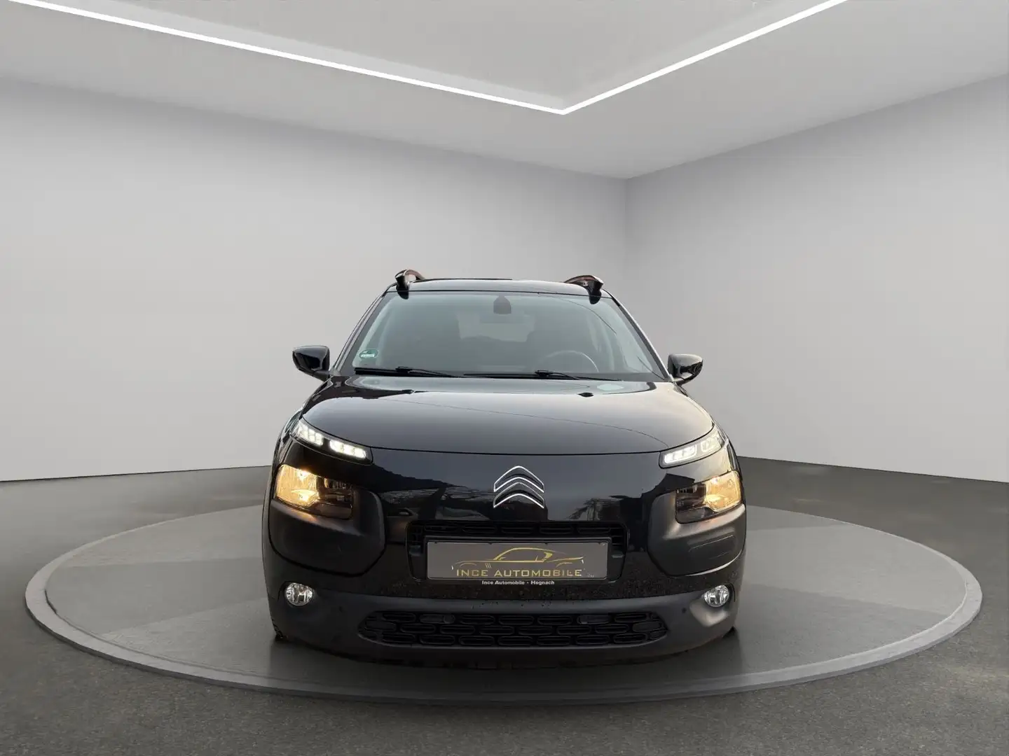 Citroen C4 Cactus Shine*1 Hand*wenig KM* Schwarz - 2