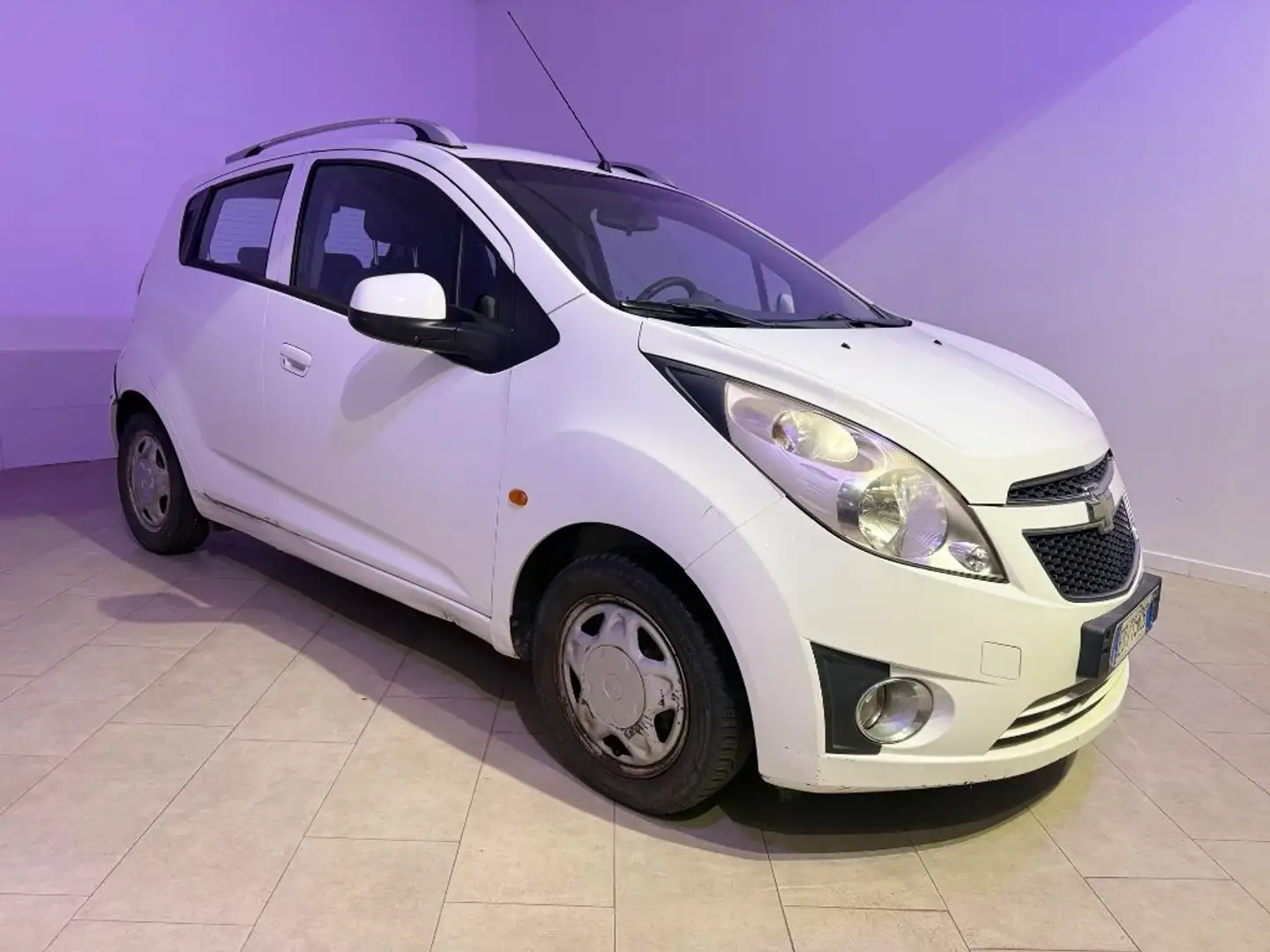 Chevrolet Spark 1.0 LS GPL Eco Logic Weiß - 2