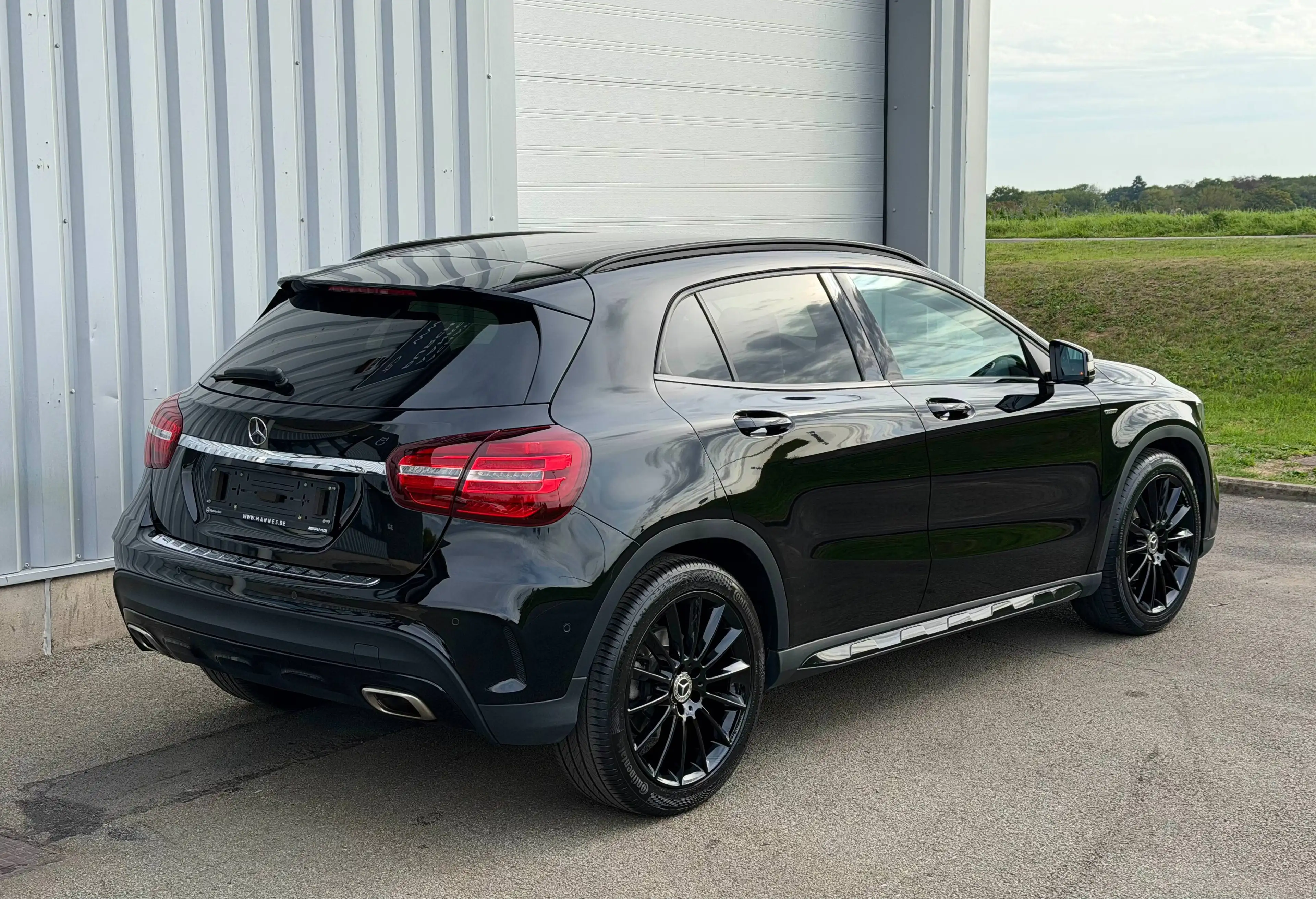 Mercedes-Benz GLA 180 AMG Line Night Pack - 1st Owner - only 58.000 Km!! — photo 9