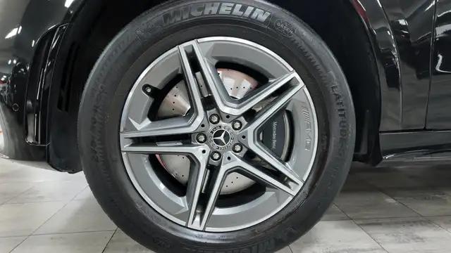 Mercedes-Benz GLE view 12