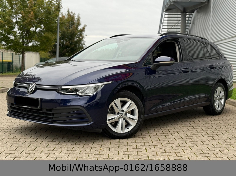 Volkswagen Golf VIII Variant Life Automatik — photo 2