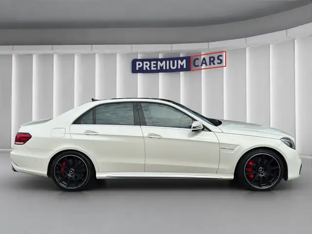 Mercedes-Benz E Class view 6