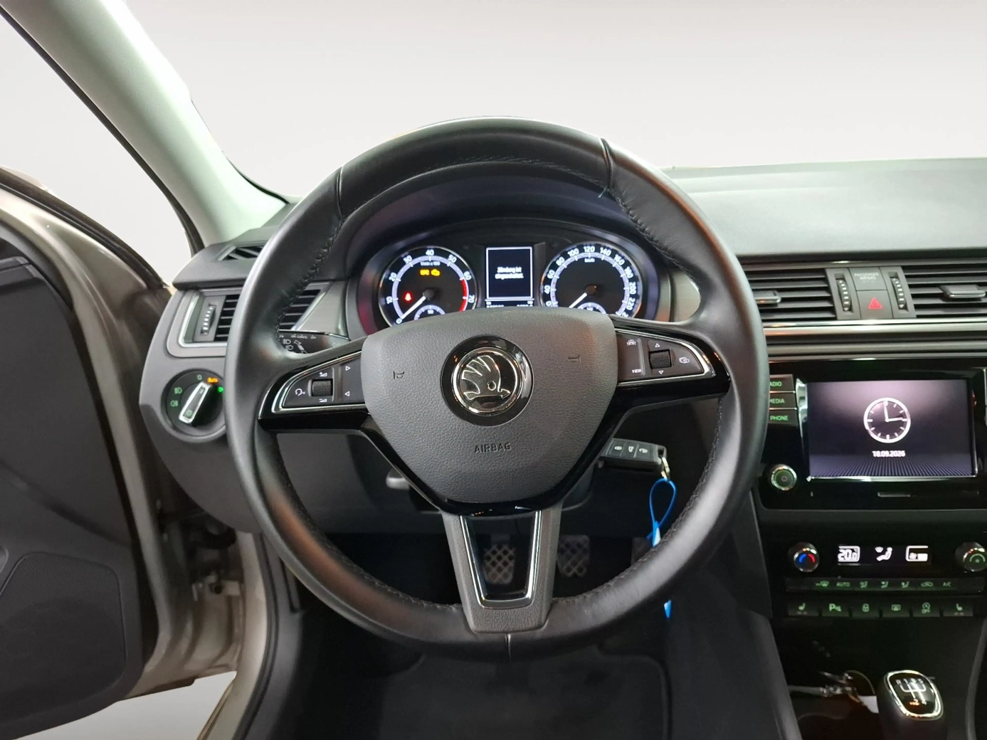 Skoda Rapid/Spaceback Rapid Spaceback Clever 1.0 TSI CarPlay SHZ — photo 11