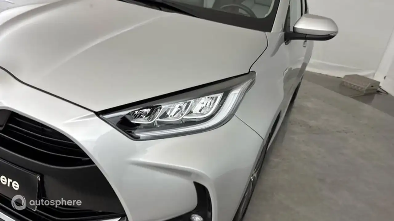 Toyota Yaris Yaris — photo 17