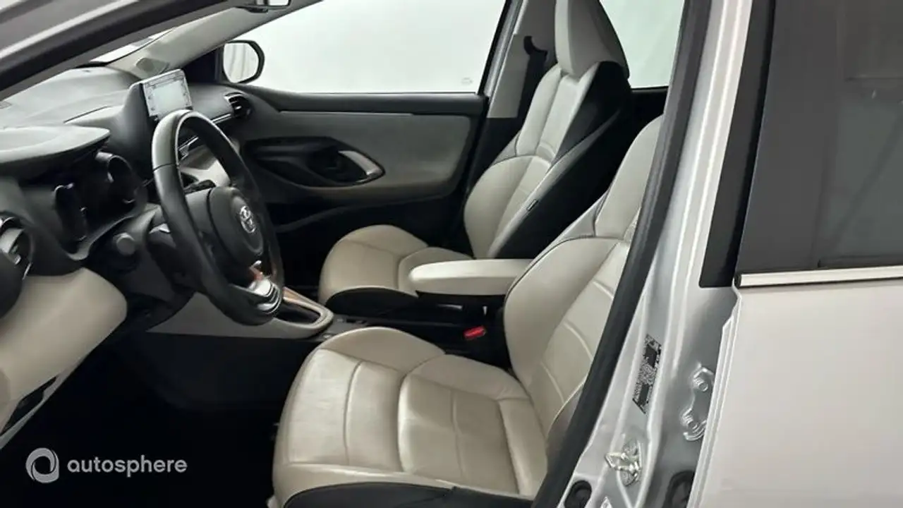 Toyota Yaris Yaris — photo 12