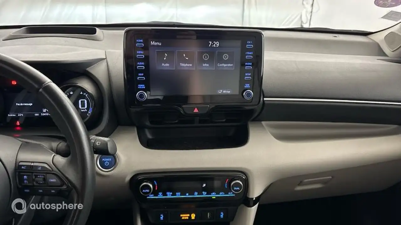 Toyota Yaris Yaris — photo 19